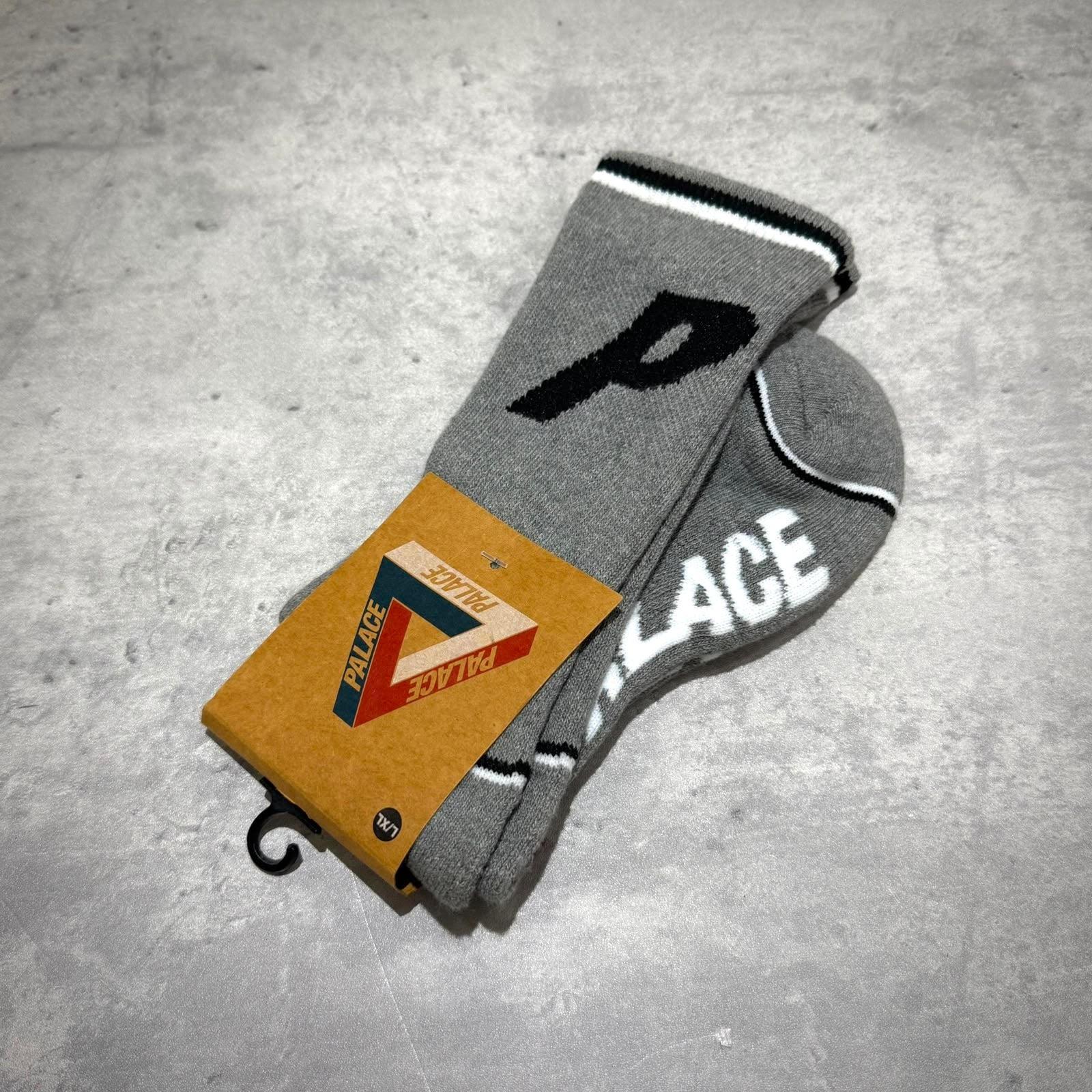 現貨 Palace P Tip Socks - Grey