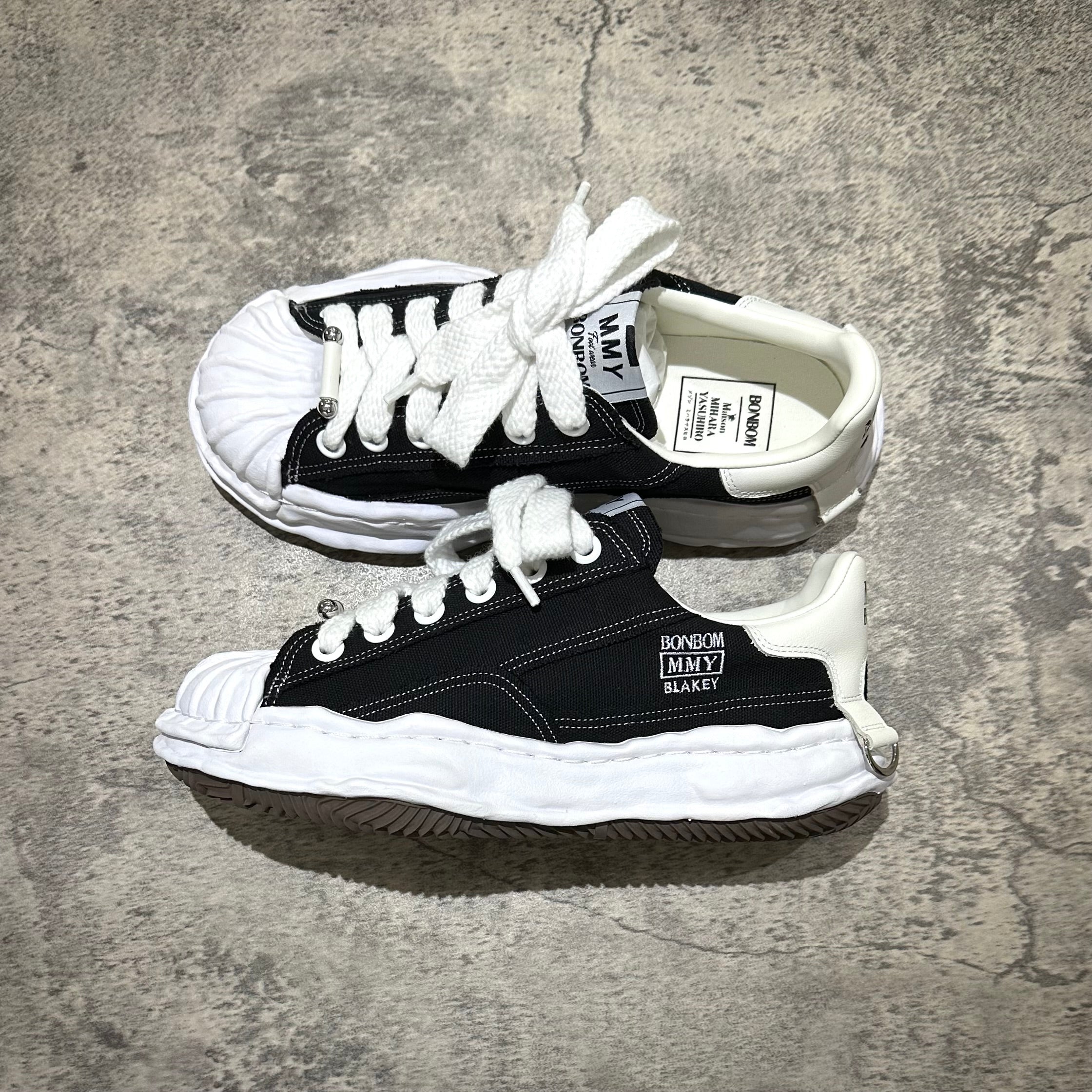 BONBOM x Maison Mihara Yasuhiro MMY BLAKEY OG Canvas - Black Sku: C14FW701 - Black