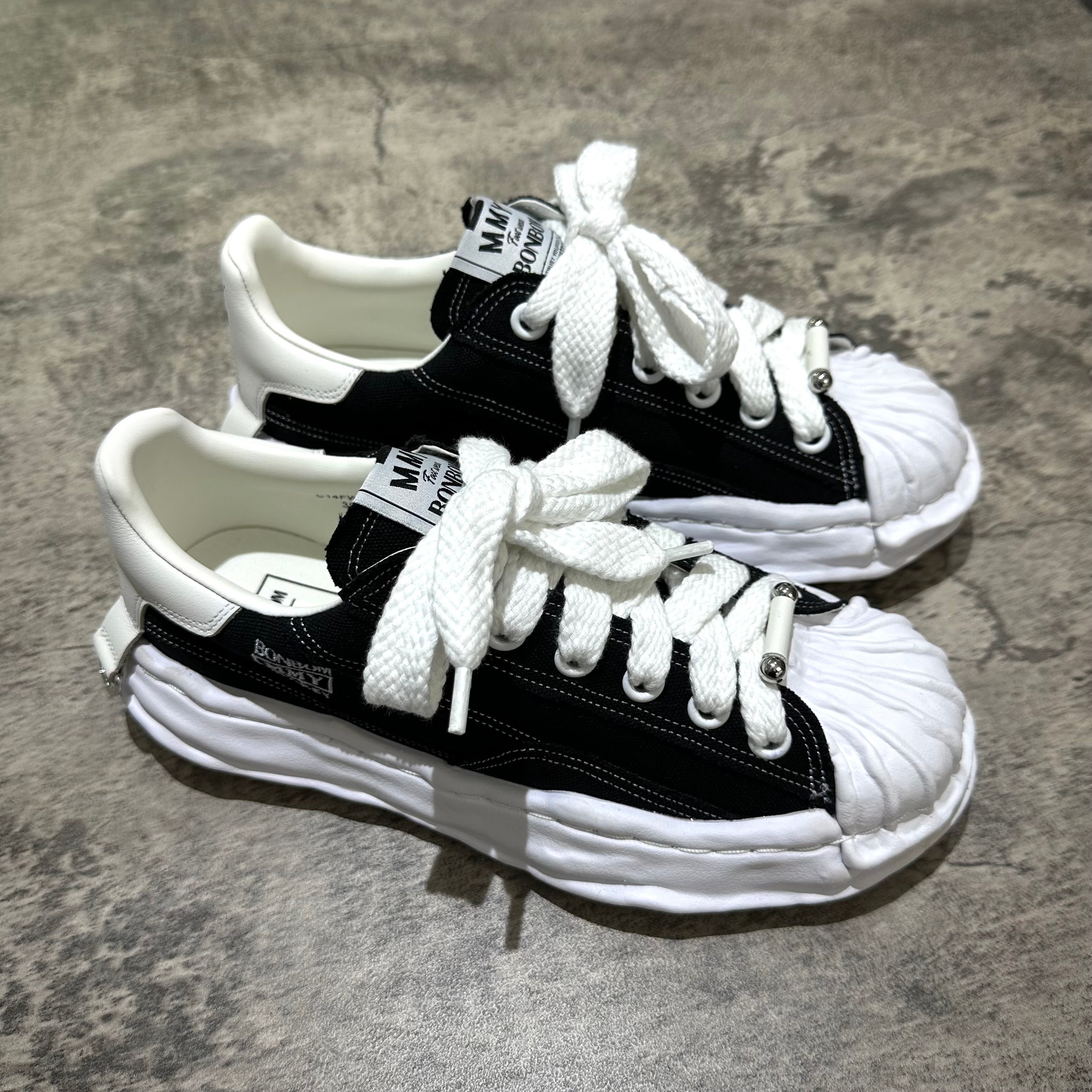 BONBOM x Maison Mihara Yasuhiro MMY BLAKEY OG Canvas - Black Sku: C14FW701 - Black