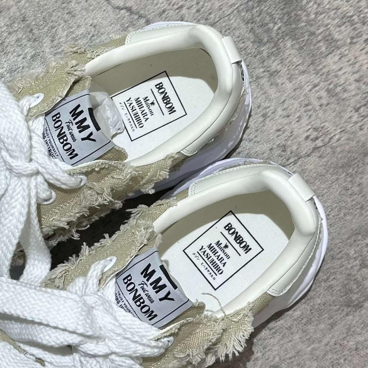 BONBOM x Maison Mihara Yasuhiro MMY BLAKEY OG Canvas - Beige Sku: C14FW702 - Beige