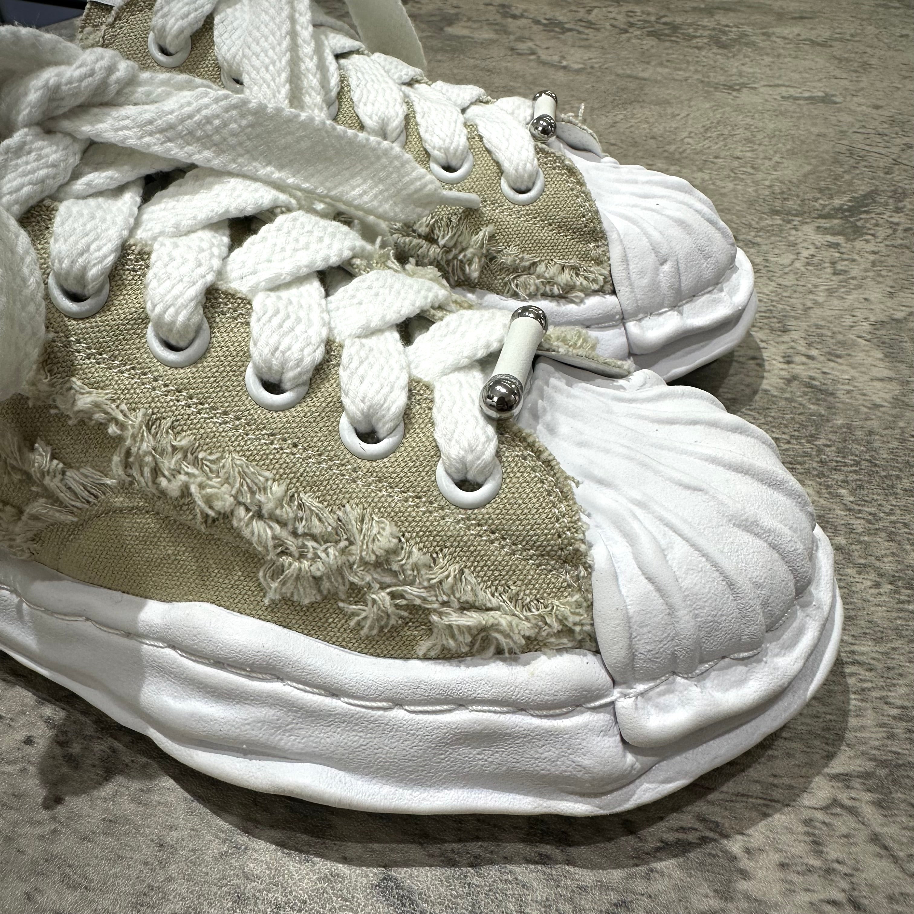 BONBOM x Maison Mihara Yasuhiro MMY BLAKEY OG Canvas - Beige Sku: C14FW702 - Beige