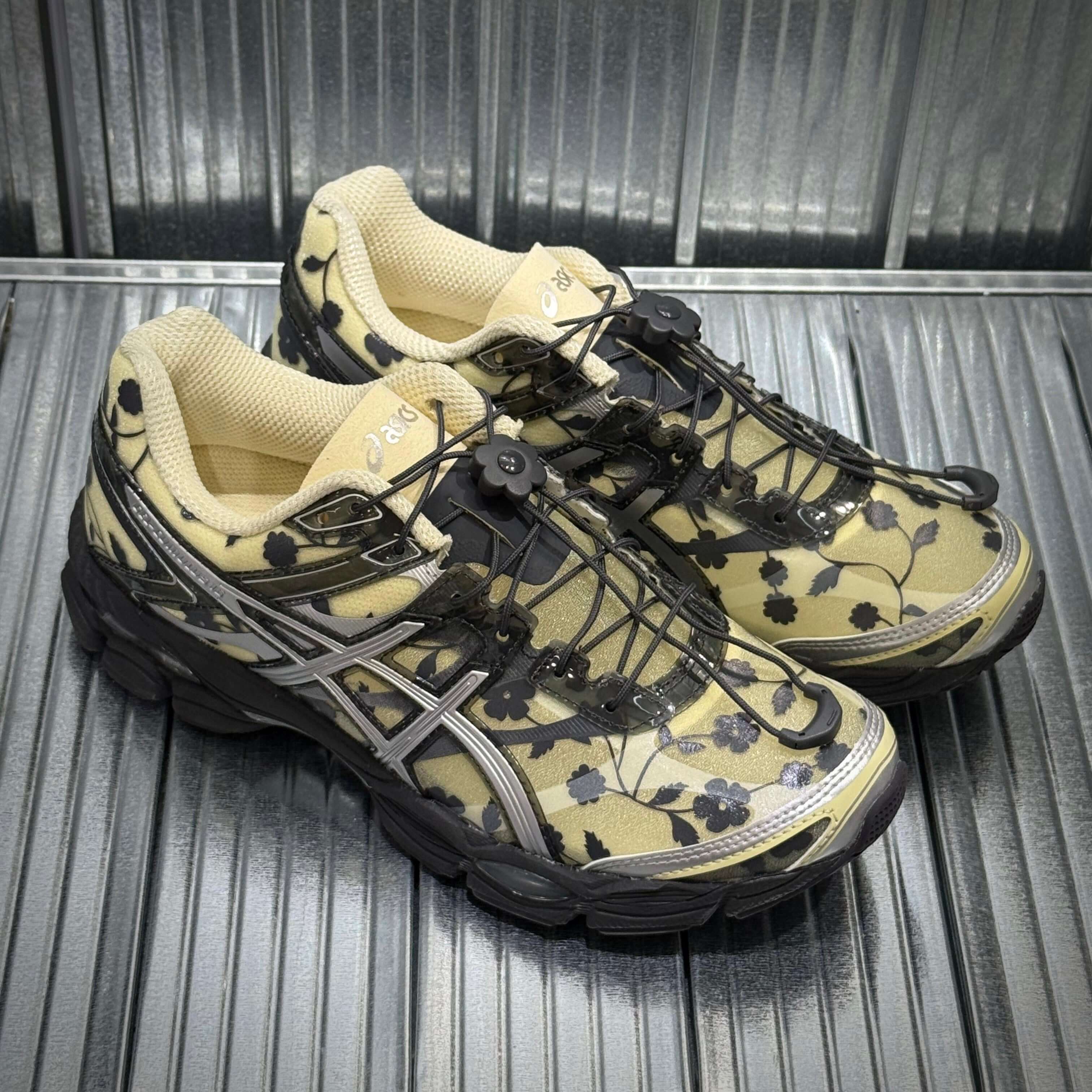 Cecilie Bahnsen x Aics Gel-Cumulus 16 SSCB 1203A762-750 Ivory / Black