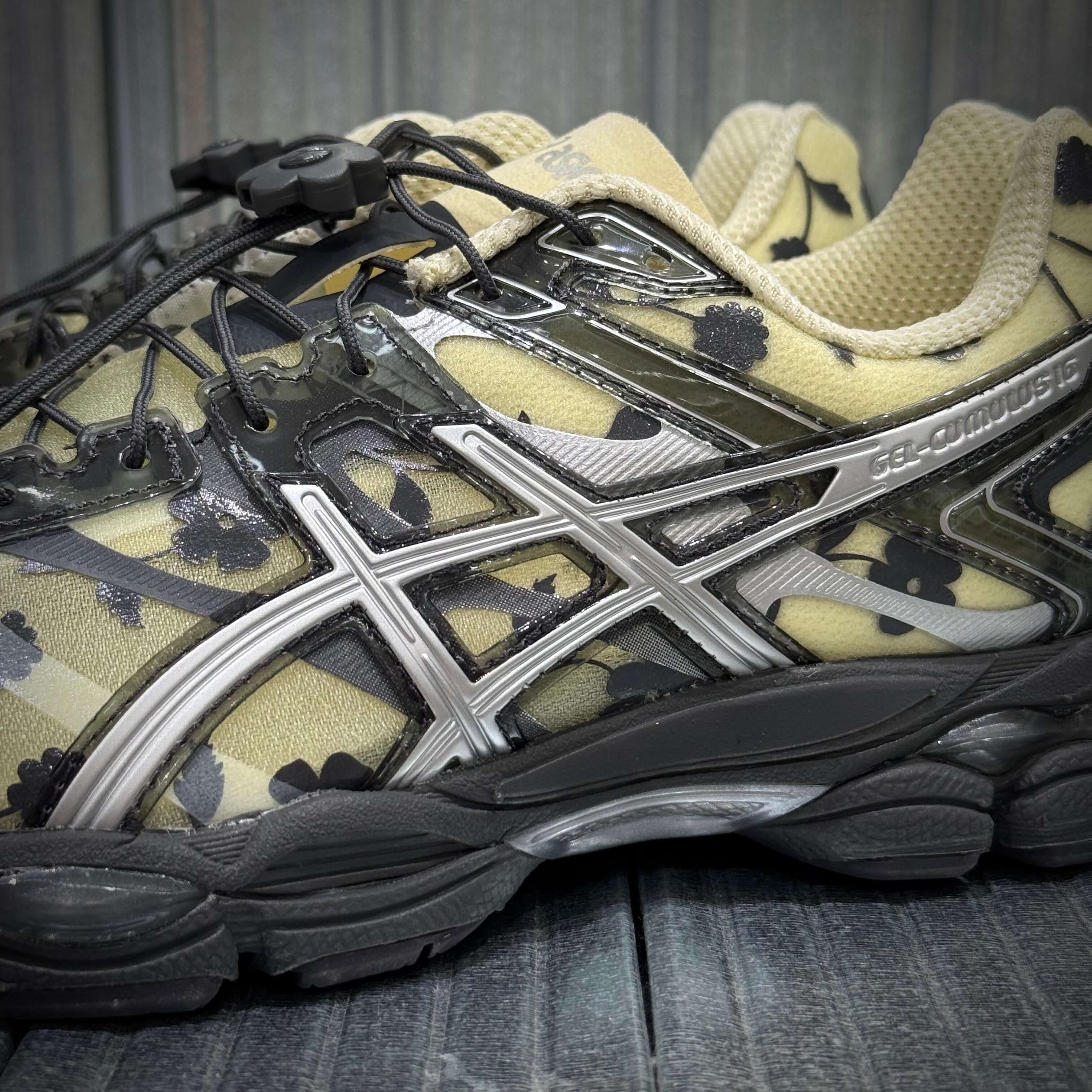 Cecilie Bahnsen x Aics Gel-Cumulus 16 SSCB 1203A762-750 Ivory / Black