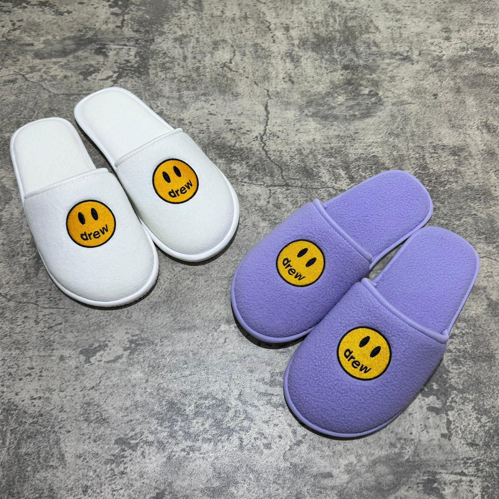 Drew House Mascot Slippers - White / Lavender