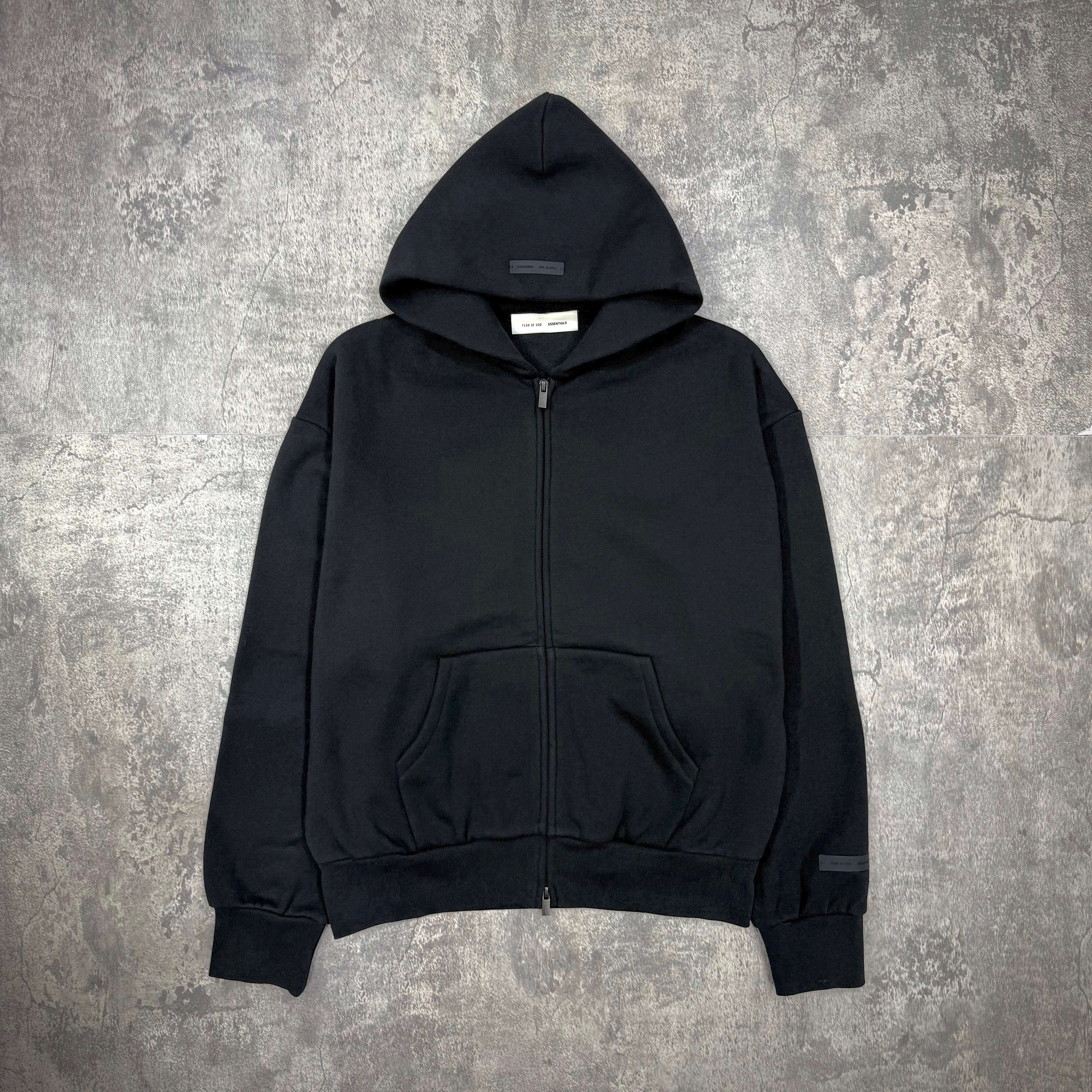 FOG Essentials Classic Fit Fleece Zip Up FW25 jet black front