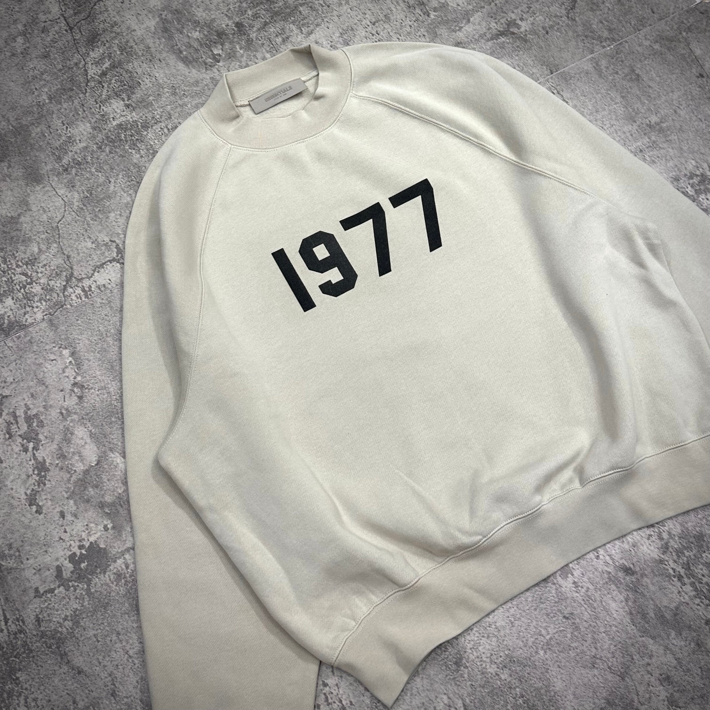 Fear of God Essentials 1977 Crewneck SS22 - Wheat 2