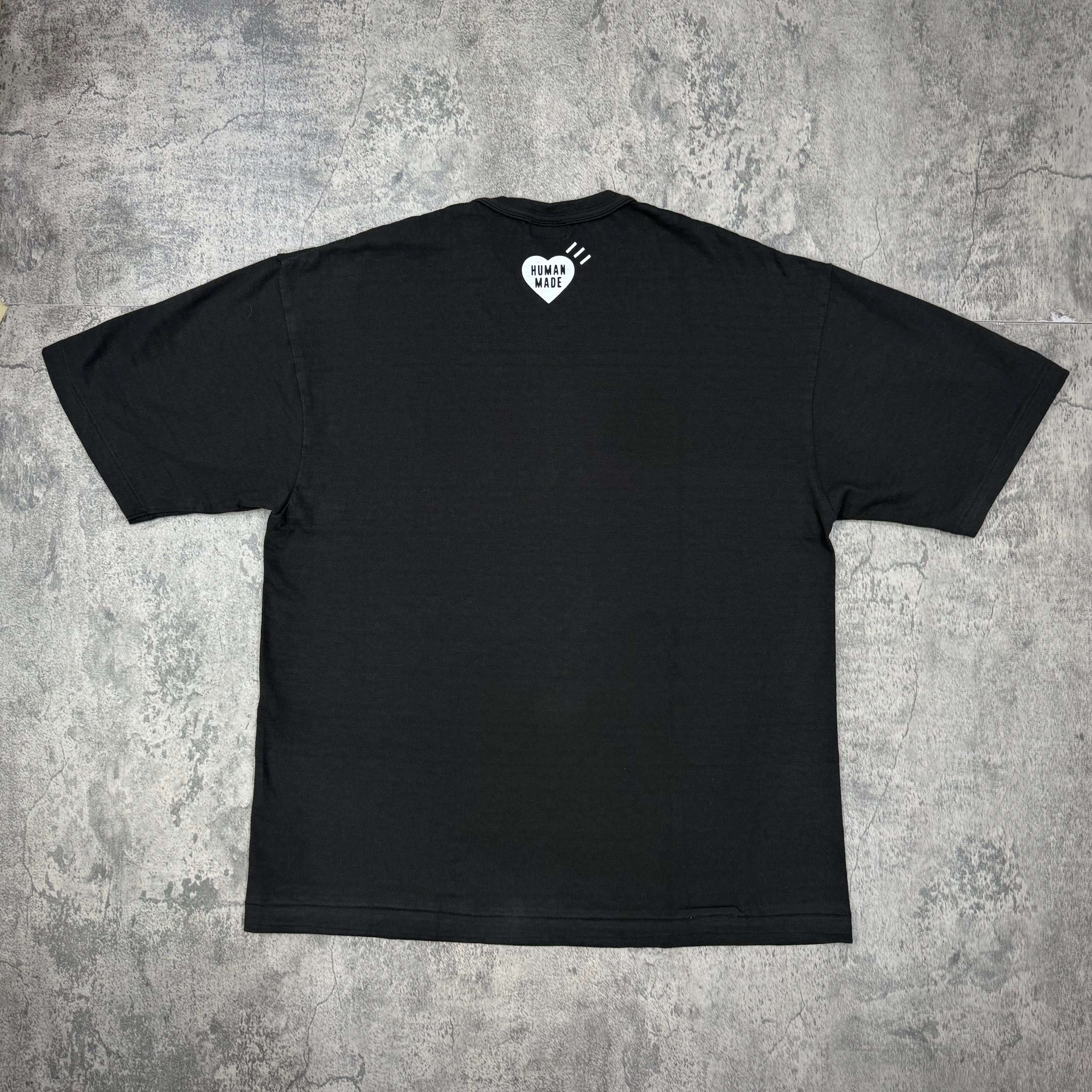現貨 Human Made Graphic Tee HM30TE010 - 黑色的後視圖,顯示背部設計及標誌