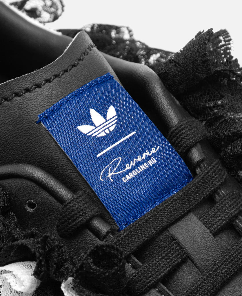 Caroline Hu x Adidas Originals Samba OG - Black JS2778