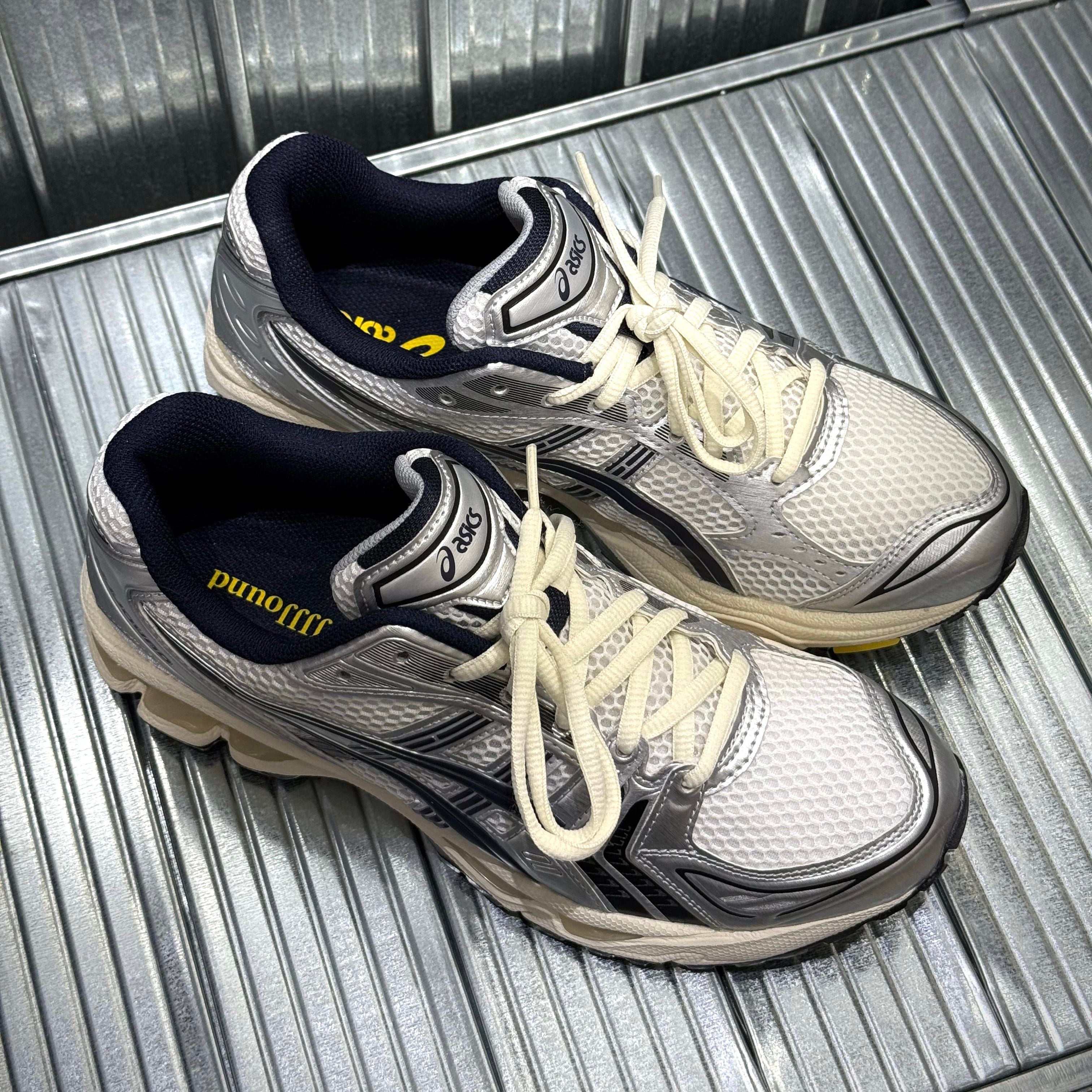 JJJJound x ASICS Gel-Kayano 14 - White / Navy 1203A960-100