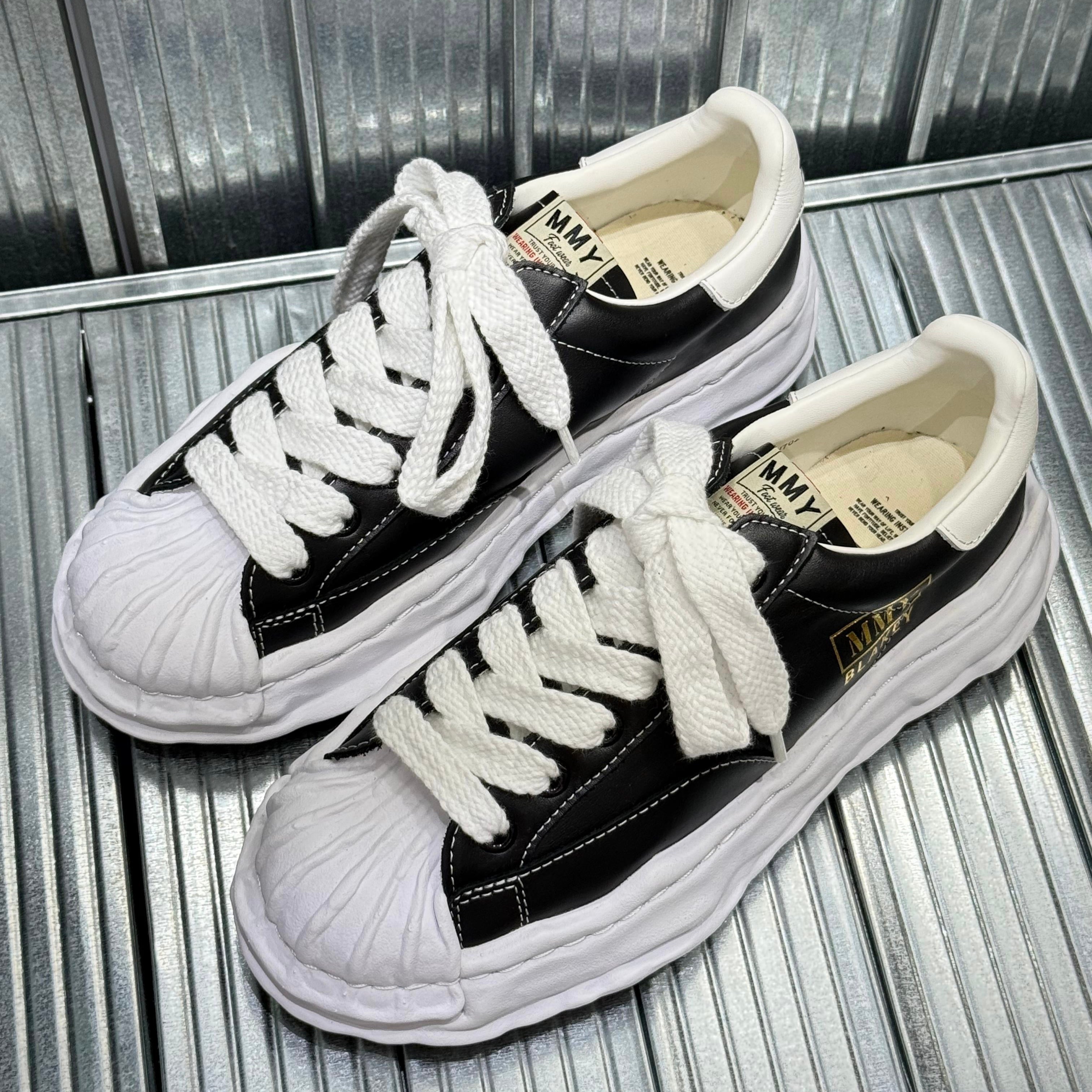 Maison Mihara Yasuhiro MMY BLAKEY OG Leather A06FW702 - Black