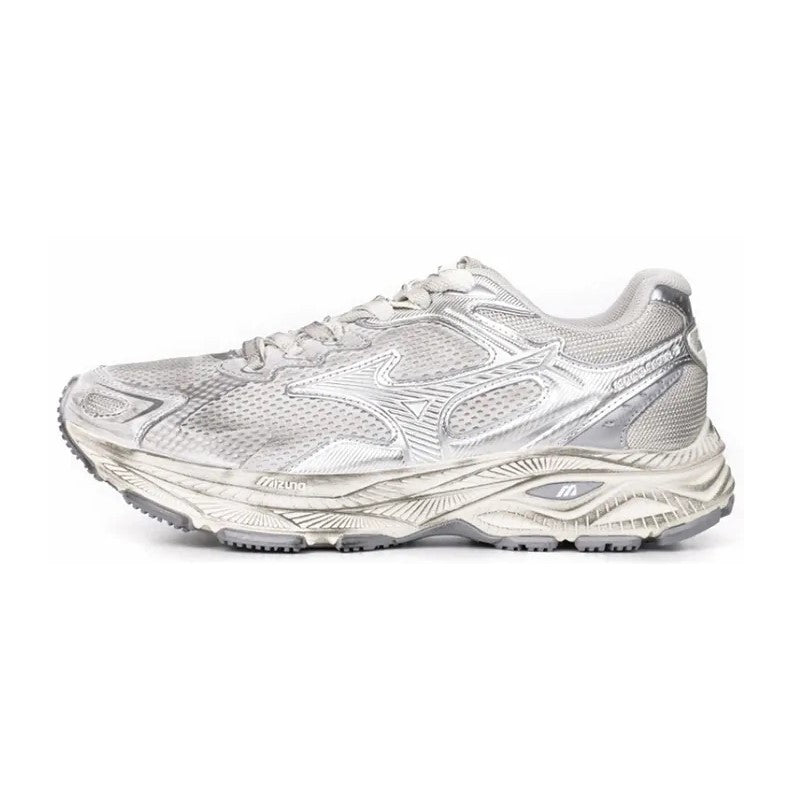 Mizuno Racer S - Liquid Silver