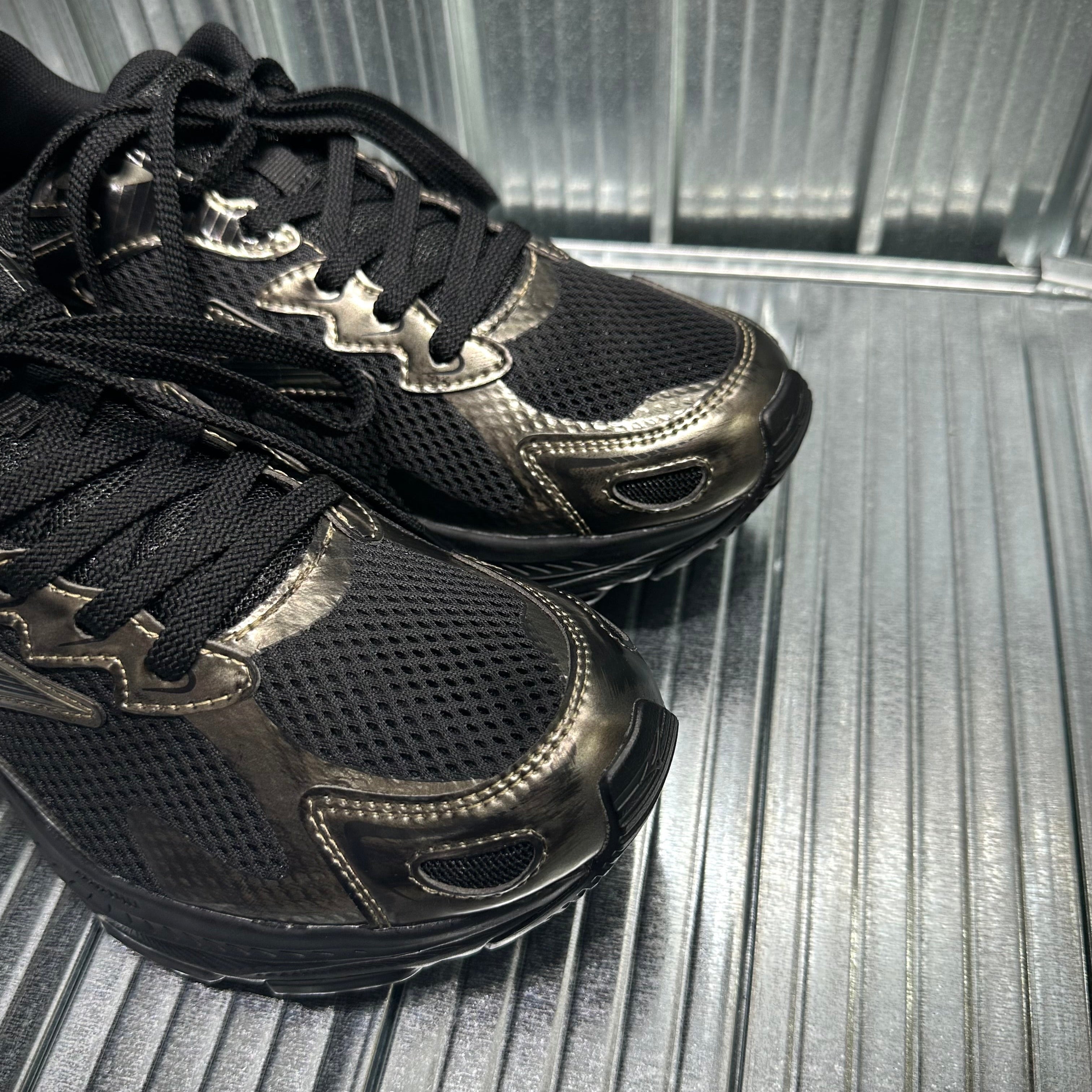 Mizuno Racer S - Metal Grey Black D1GH223521