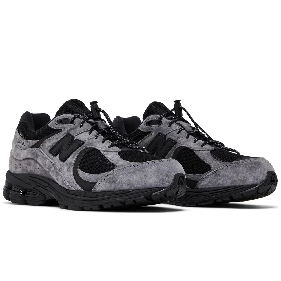 New Balance x JJJJound 2002R Gore-Tex - Charcoal