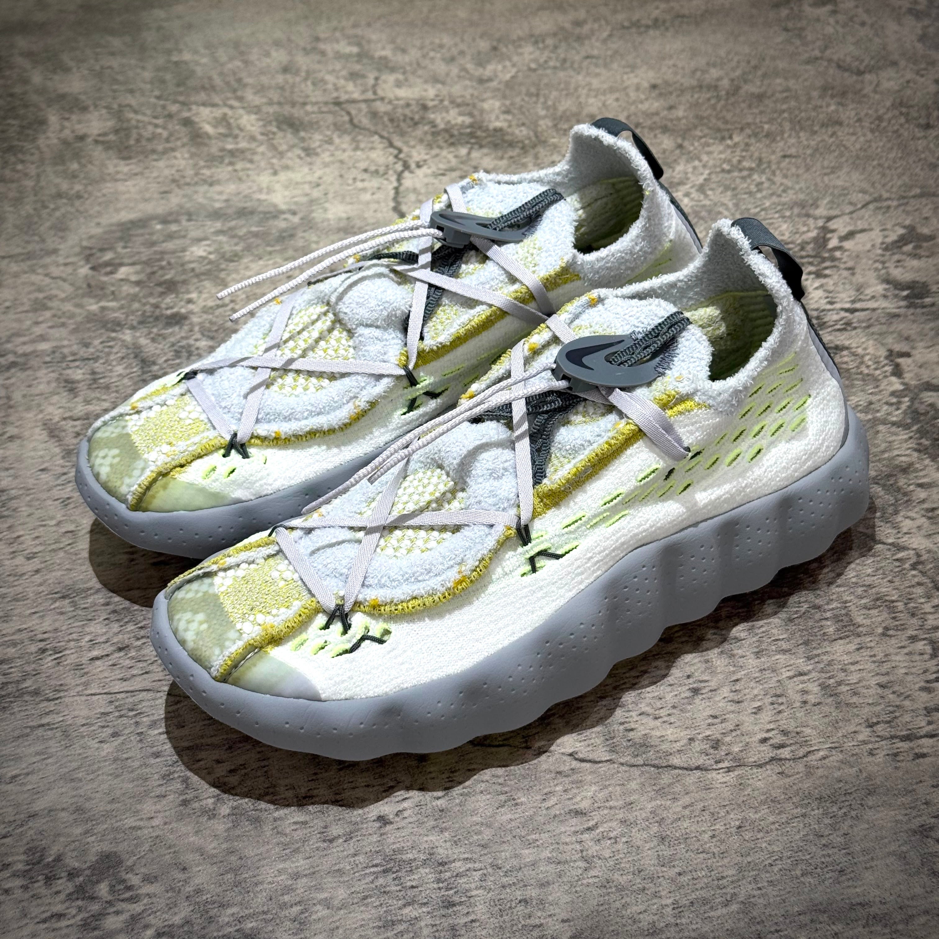 Nike Mind 002 Flyknit - Wolf Grey, stylish sneakers featuring Flyknit design and unique colorway.