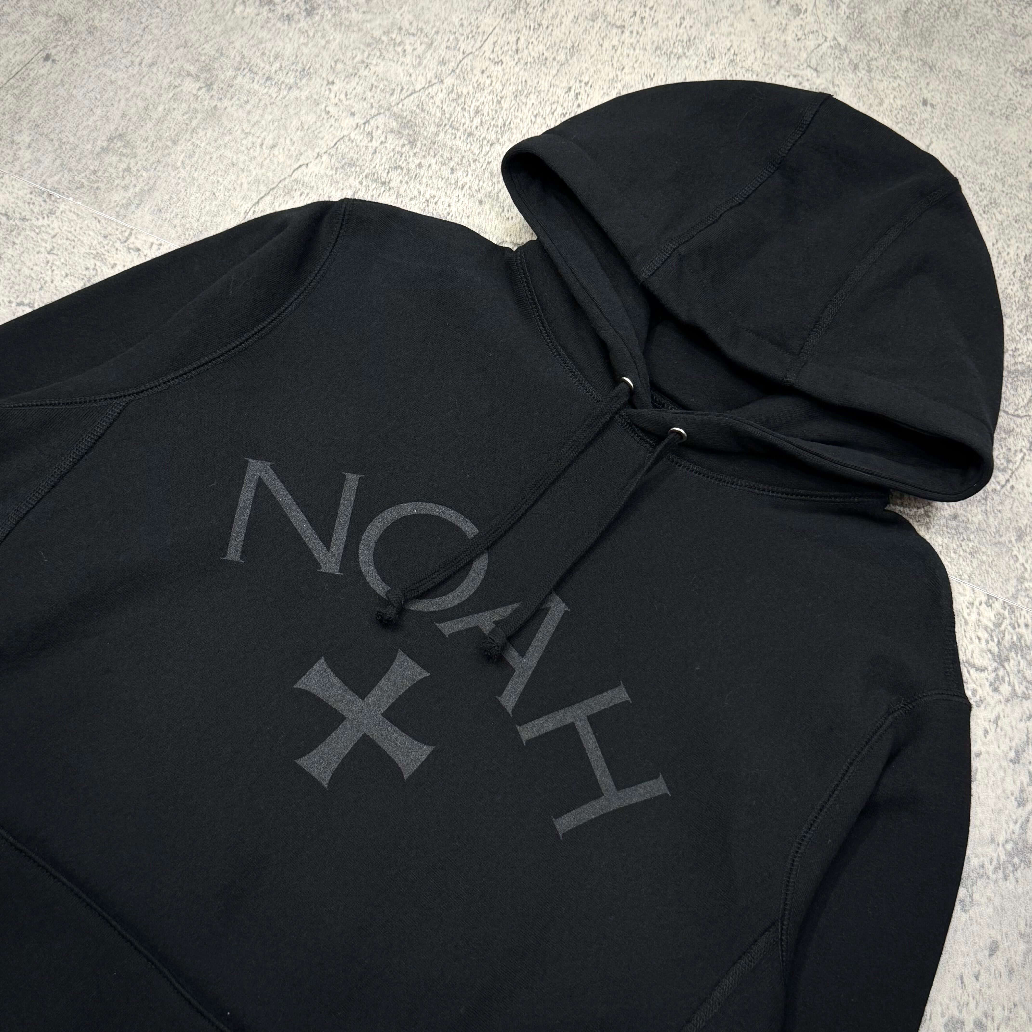 Noah Core Logo Hoodie - Tonal Black