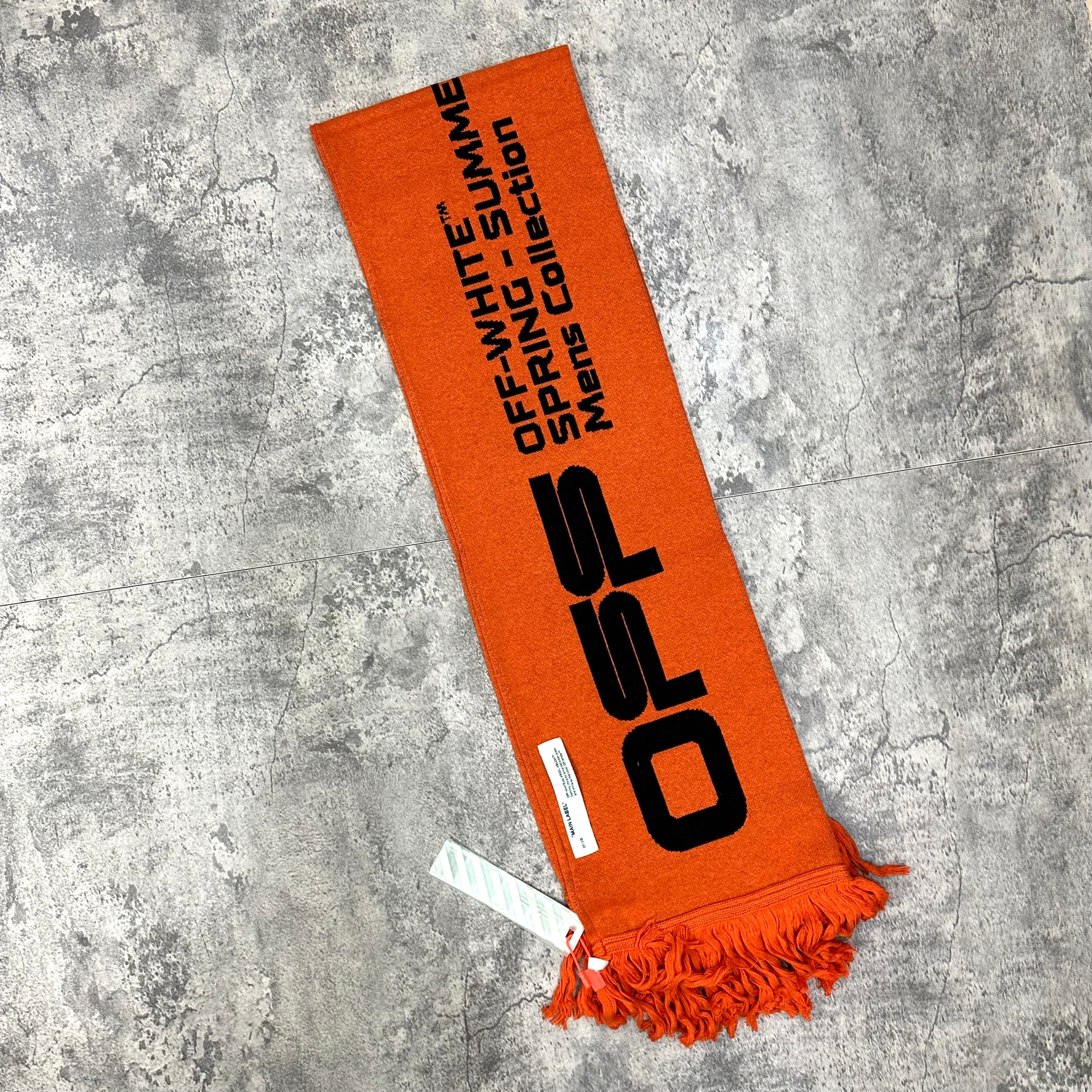 Off-White Wavy Line Logo Scarf - Orange