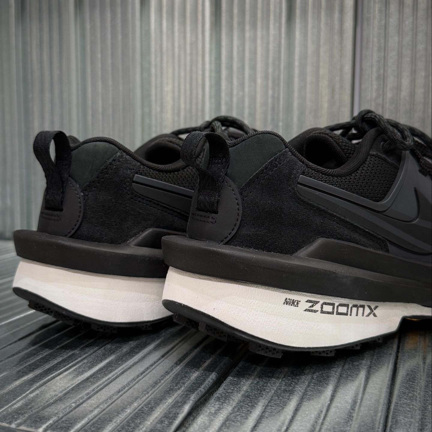 Sacai x Nike Zegamadome SP - Black Sku: HQ8618-001