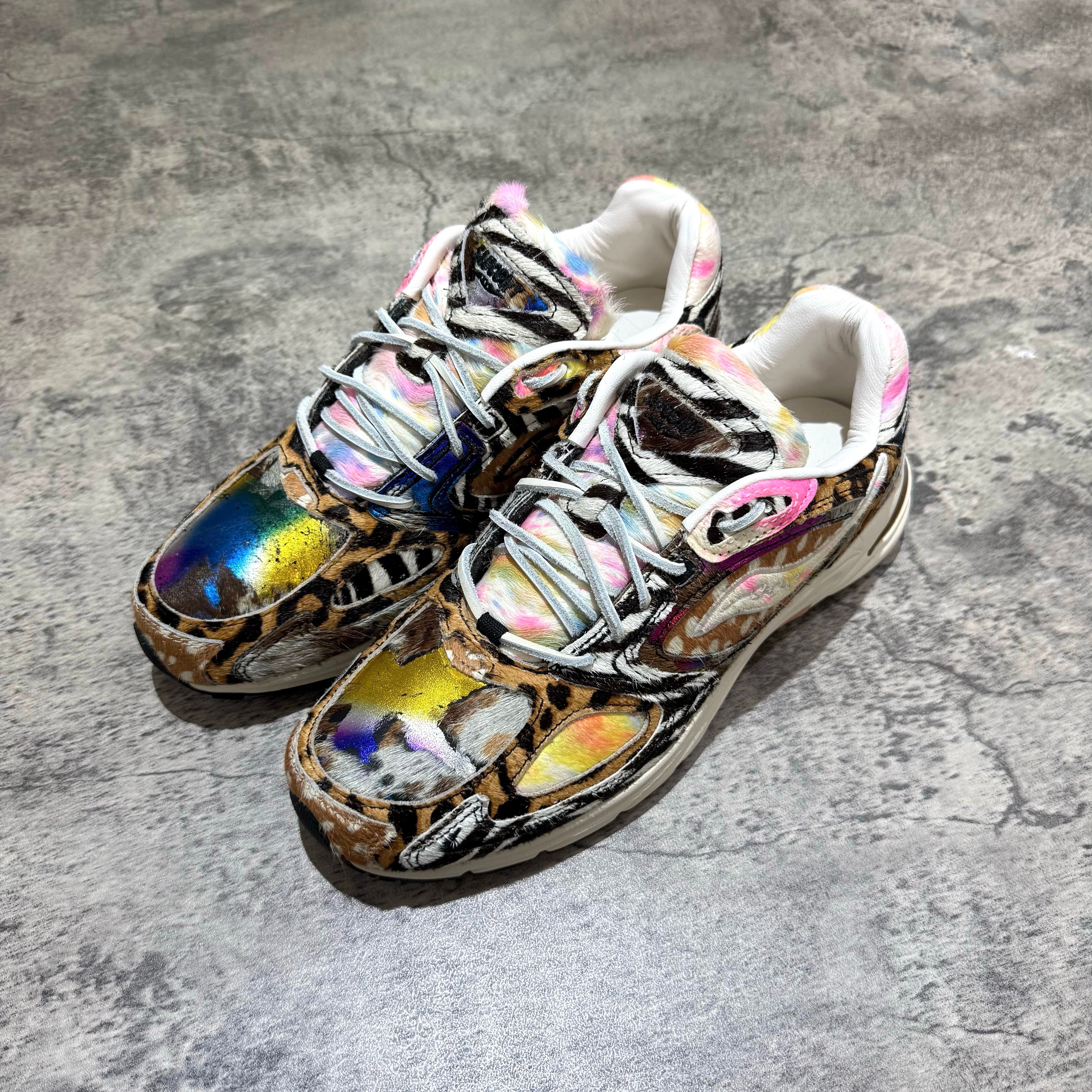 Saucony x Westside Gunn Grid Jazz 9 Awesome God sneakers featuring a vibrant print and unique design. wear43way