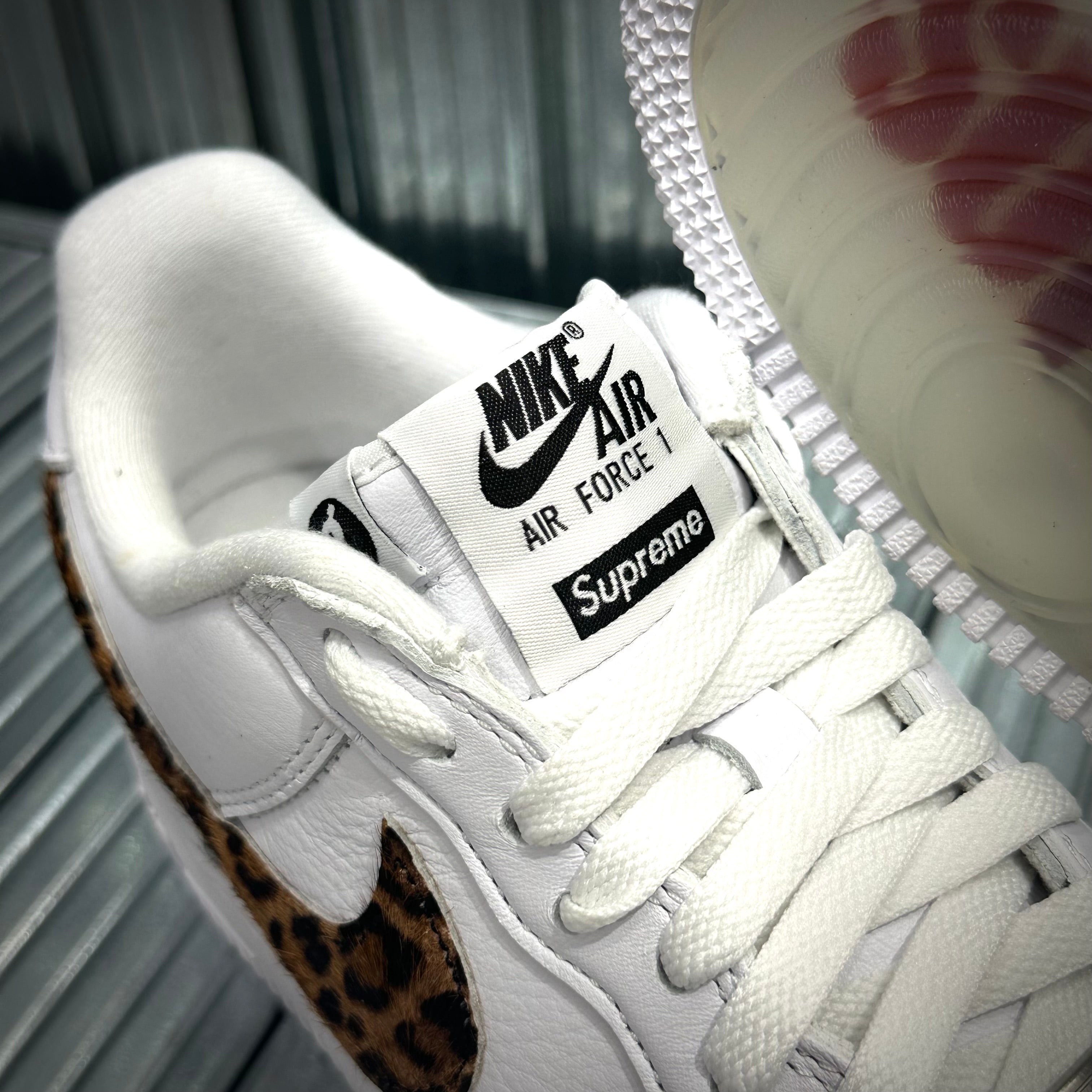 Supreme x Goodenough x Nike Air Force 1 - White Sku: IM3483-100