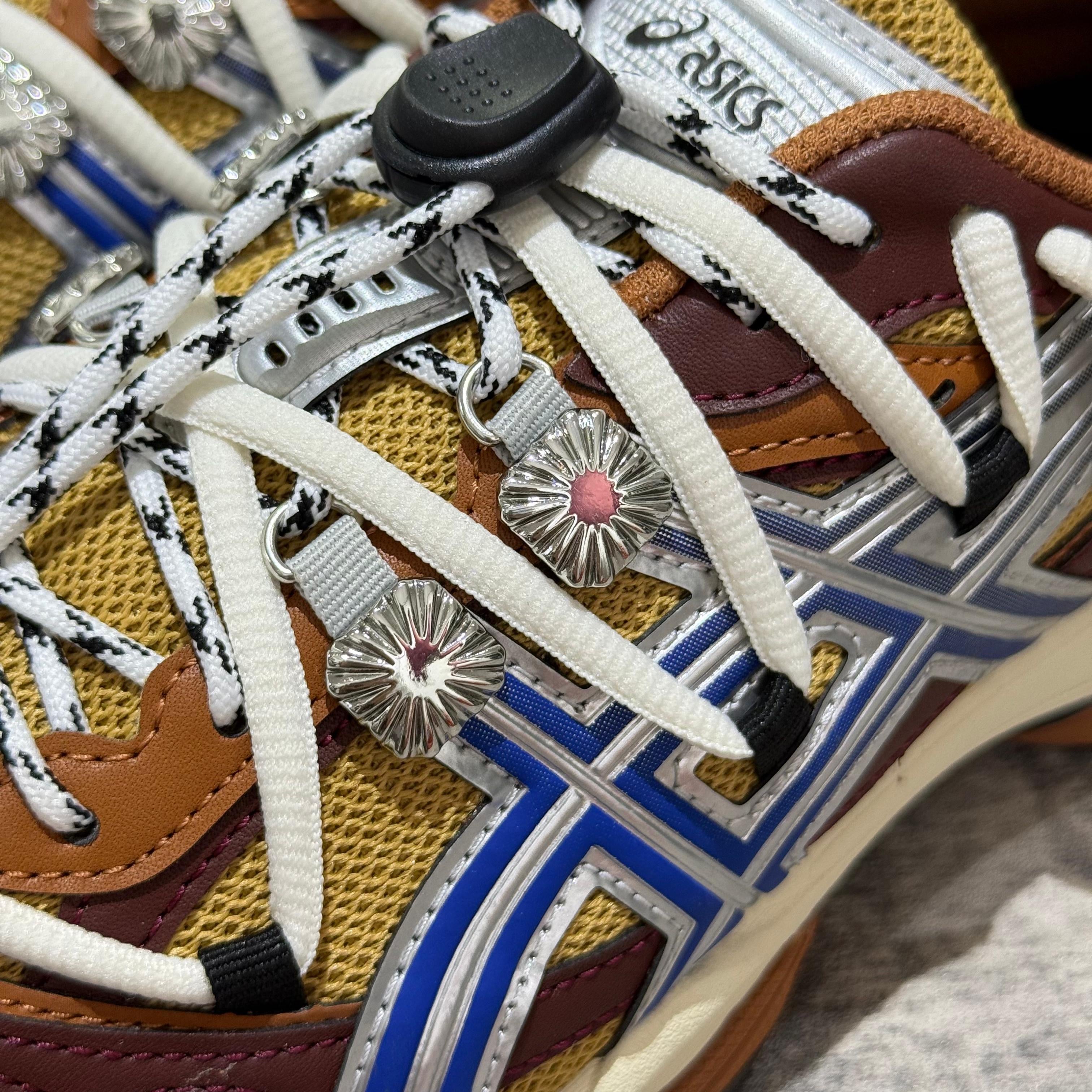 Toga x Aics Gel-Cumulus 16 - Brown Blue Silver