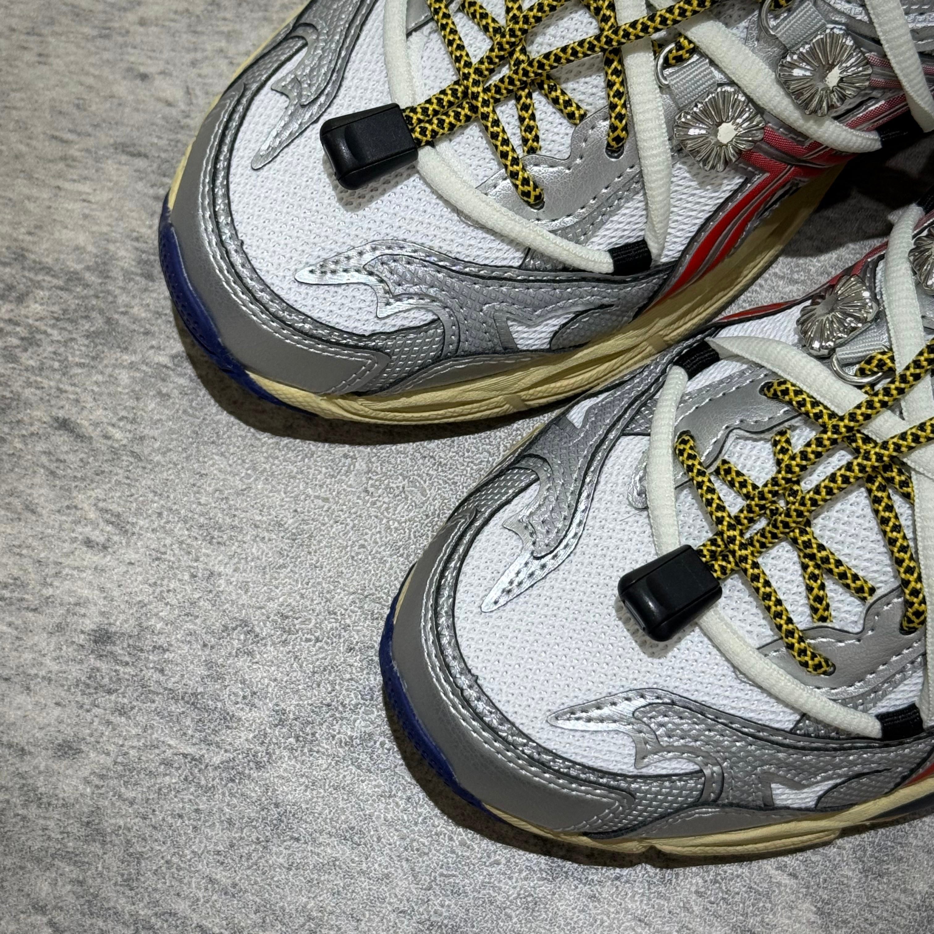 Toga x Asics Gel-Cumulus 16 - White Red Silver