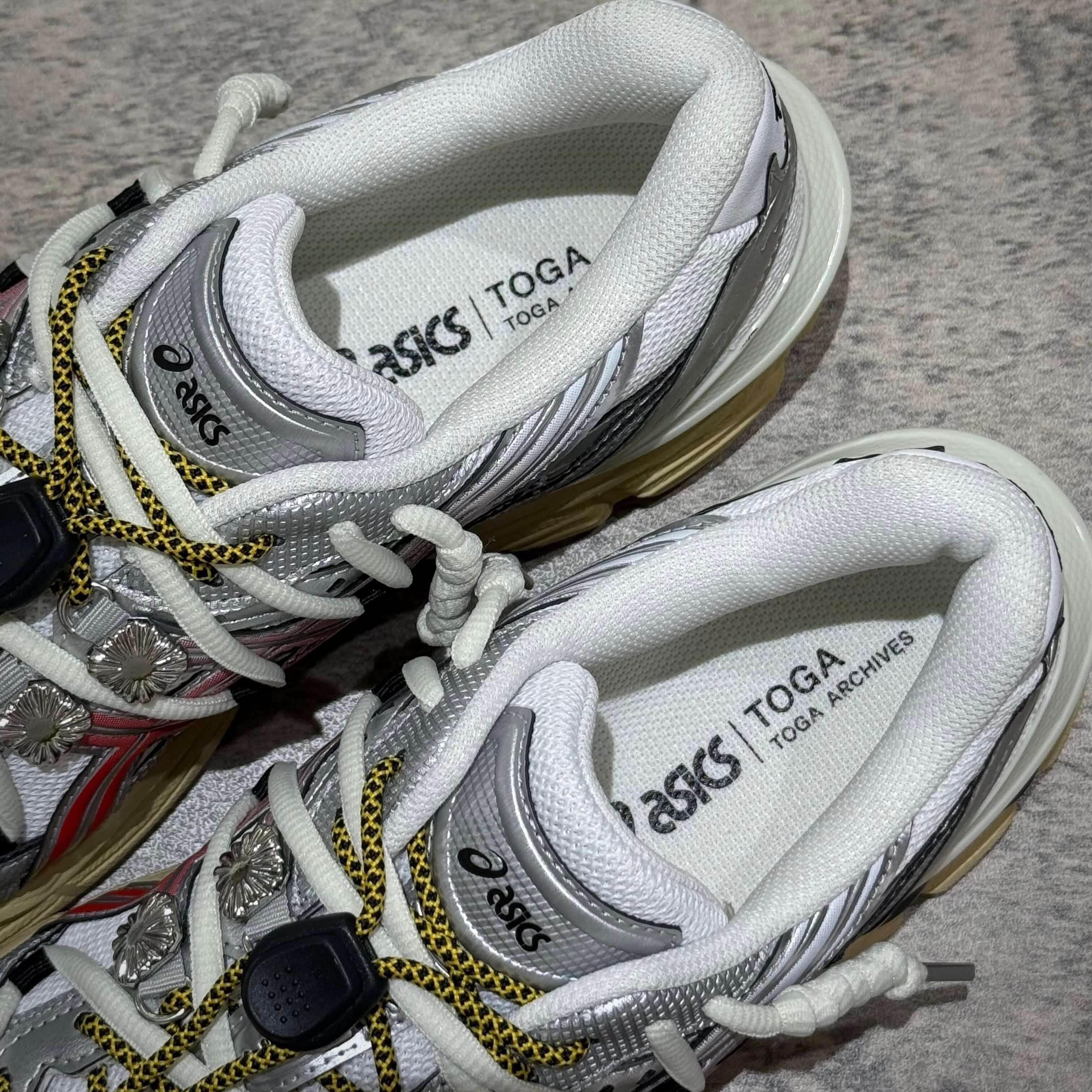 Toga x Asics Gel-Cumulus 16 - White Red Silver