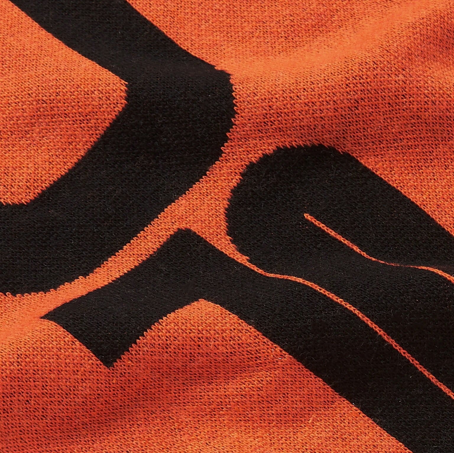 Off-White Wavy Line Logo Scarf - Orange