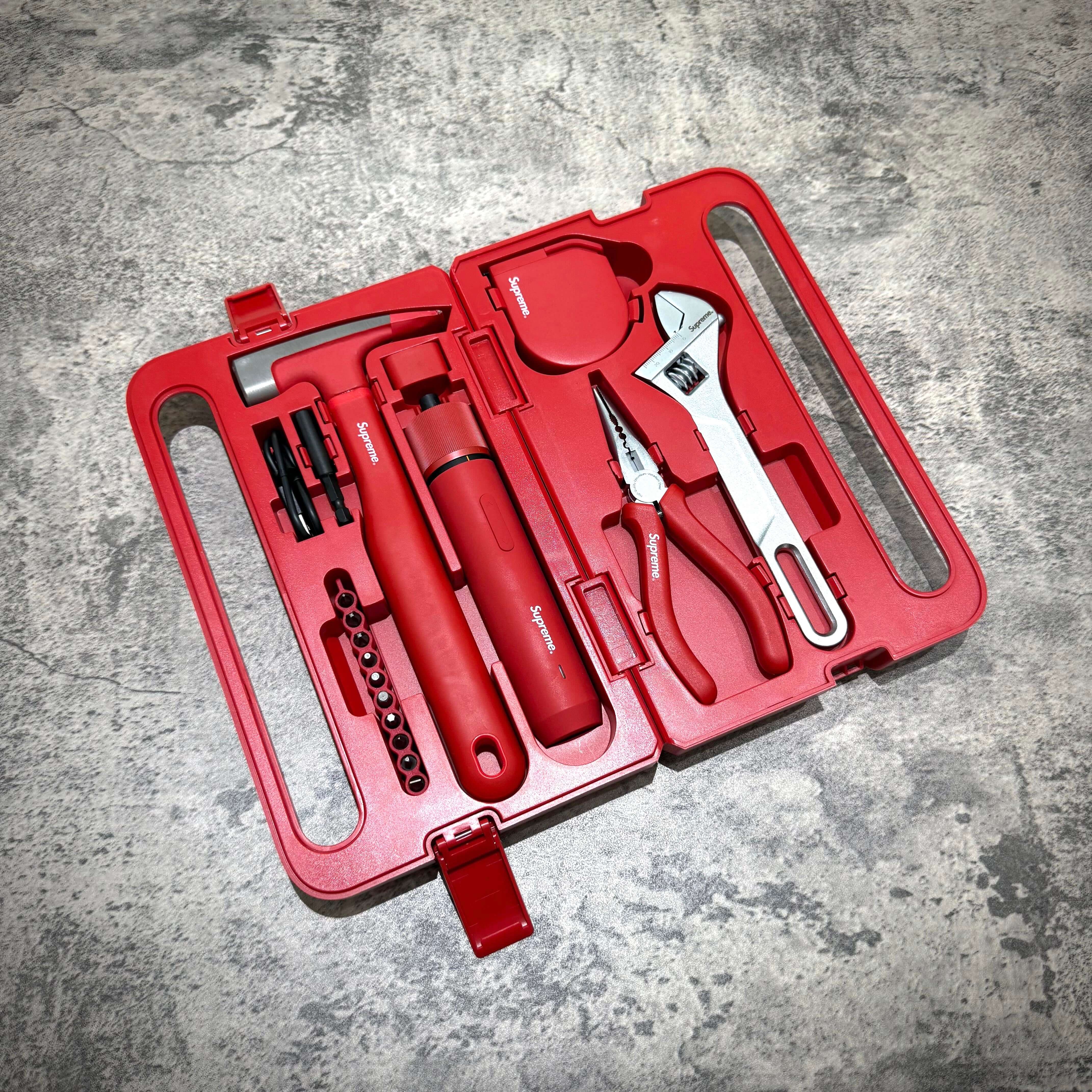 Supreme x Hoto 5-Piece Tool Set - Quality & Style