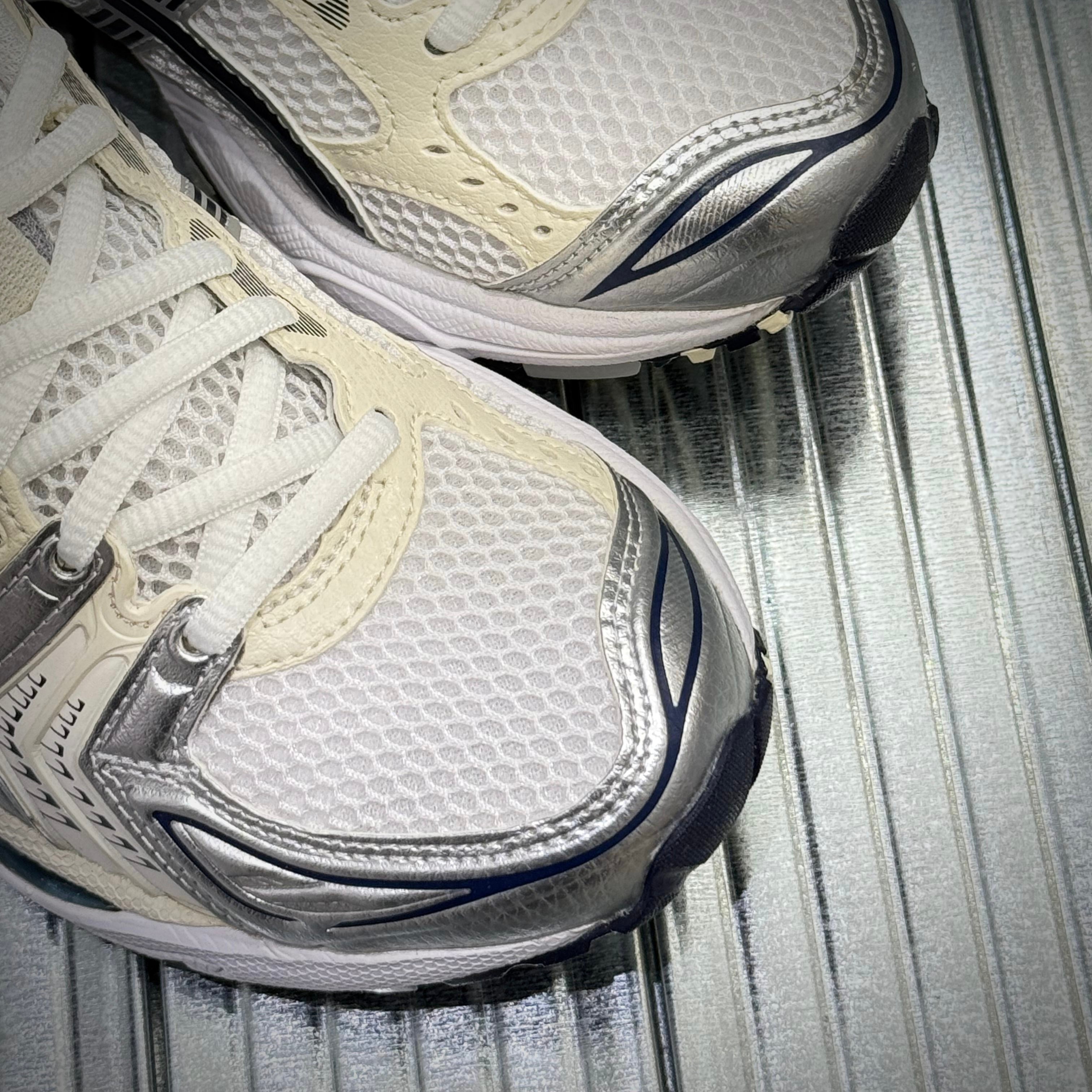 現貨 Asics Gel-Kayano 14 White Midnight