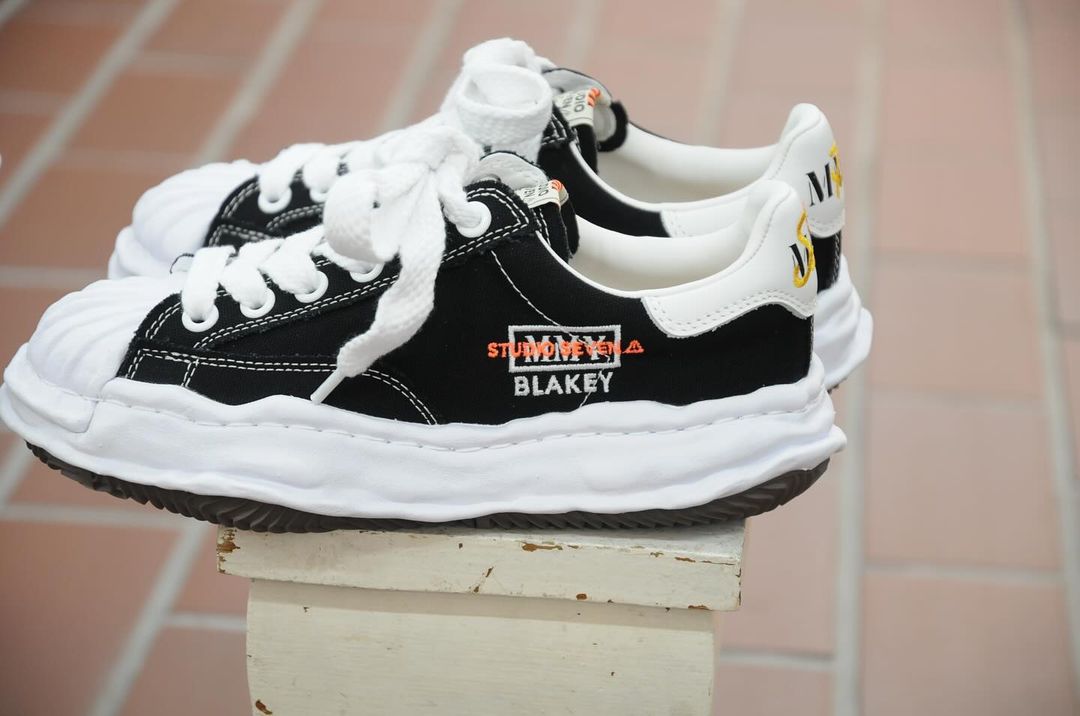 Seven Studio x MMY BLAKEY OG Sole 帆布低幫溶解鞋 - 黑色