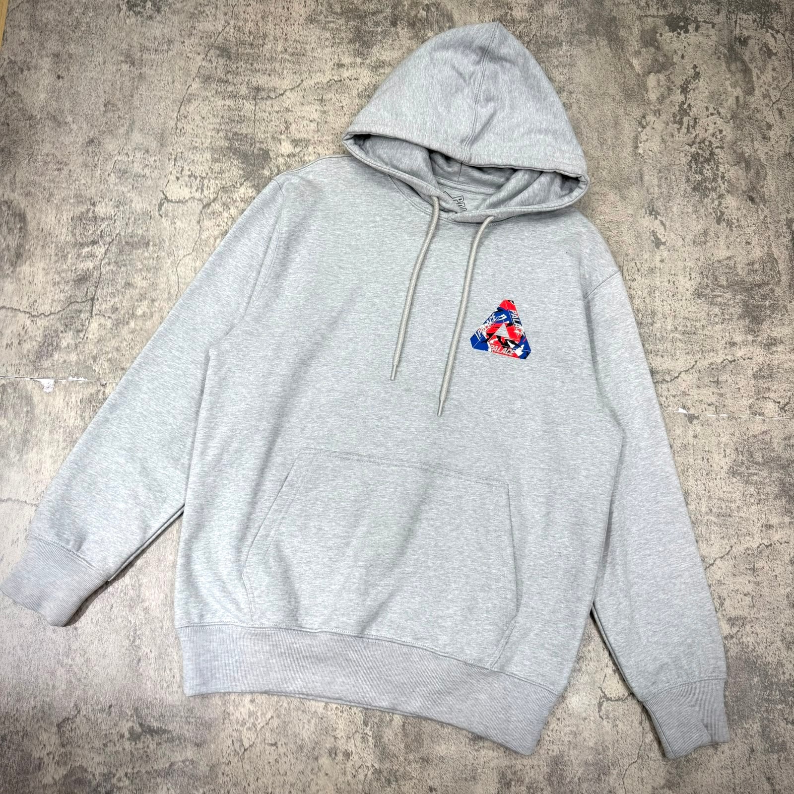 現貨 Palace Tri-Camo Hood - Grey