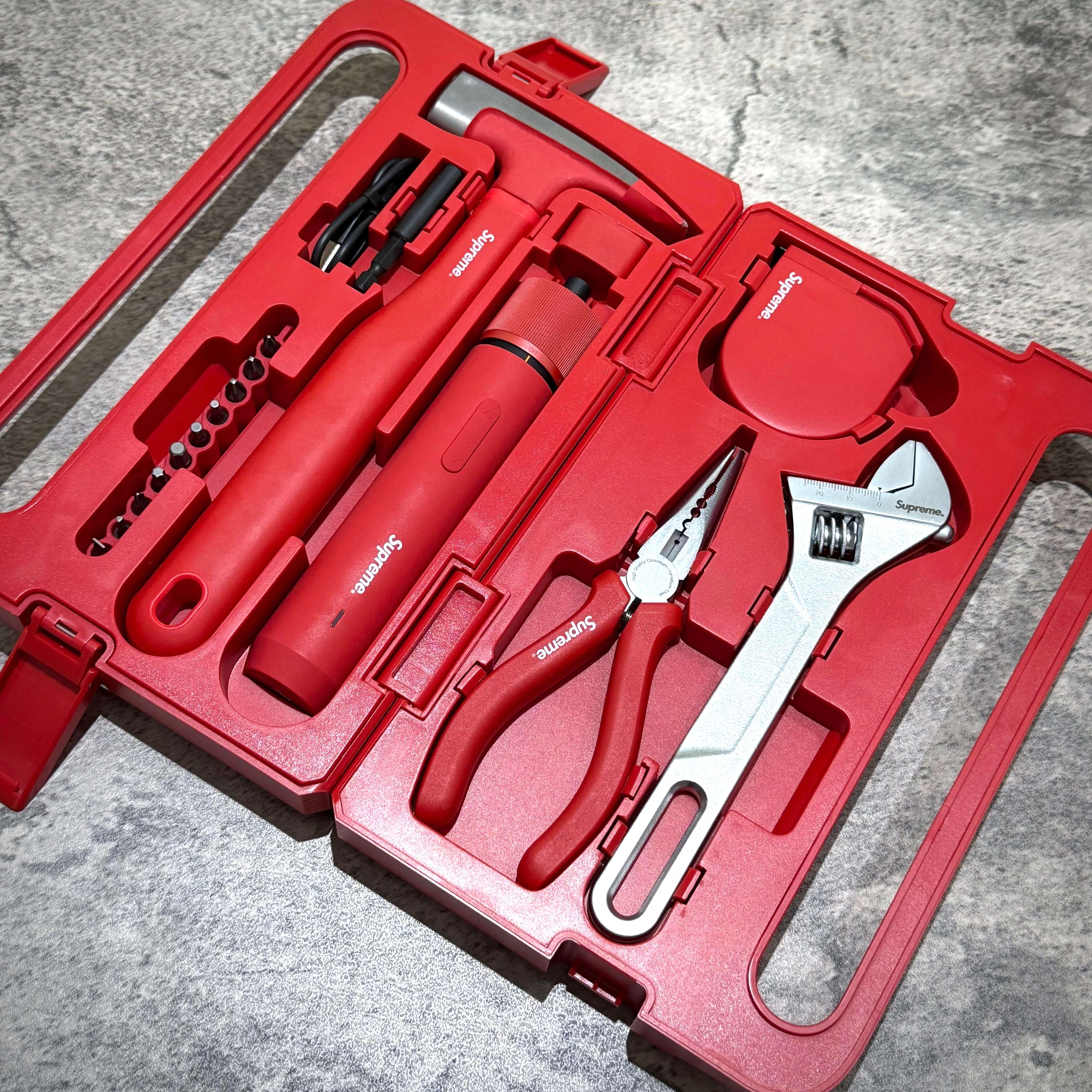 Supreme x Hoto 5-Piece Tool Set - Quality & Style
