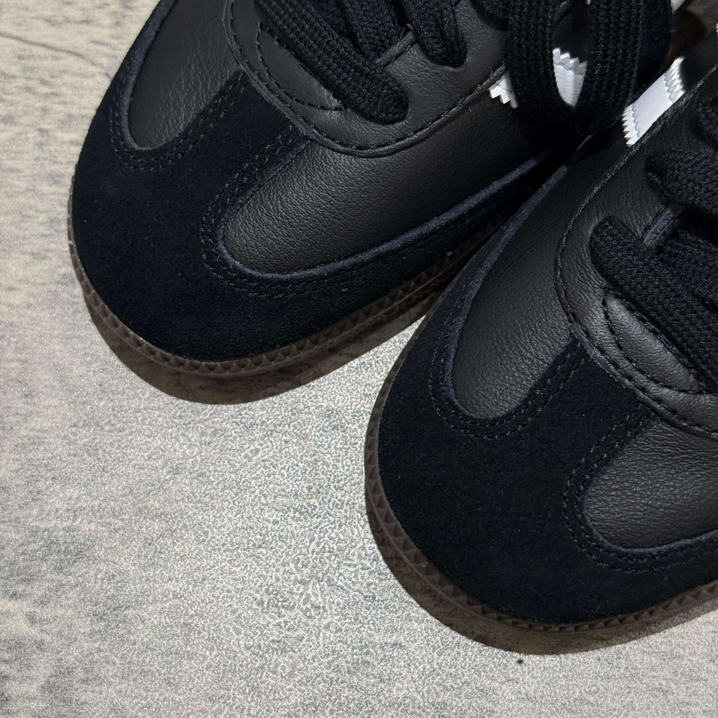 現貨 Adidas Originals Samba OG - 黑色