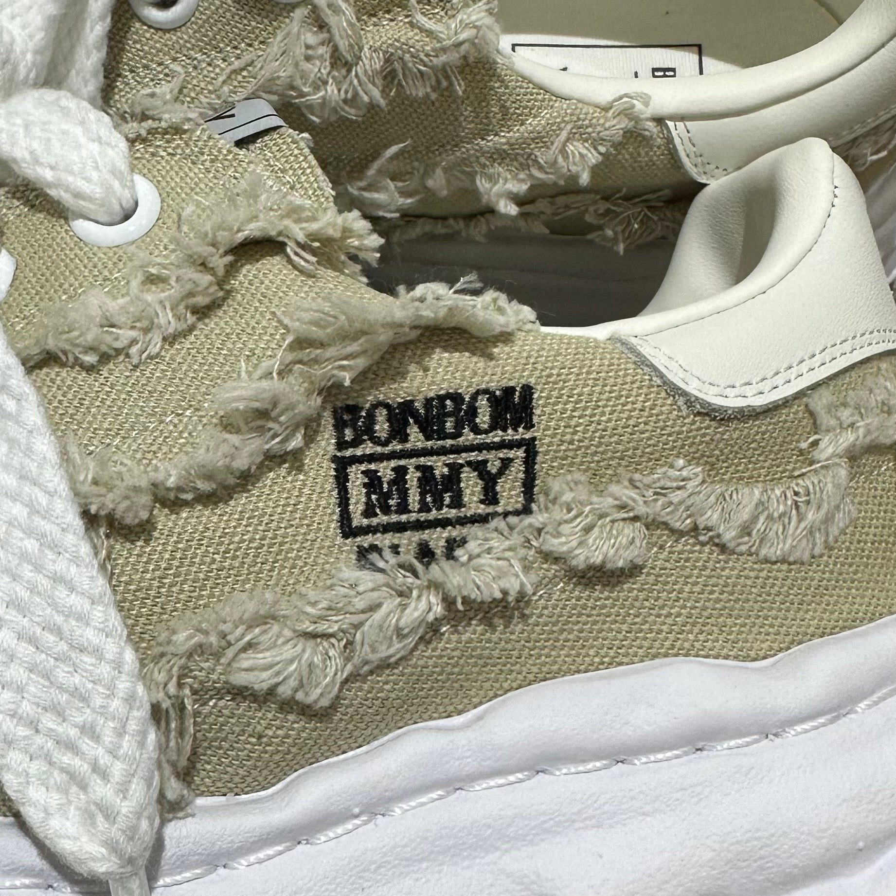 BONBOM x Maison Mihara Yasuhiro MMY&nbsp;BLAKEY OG Canvas - Beige Sku: C14FW702 - Beige 