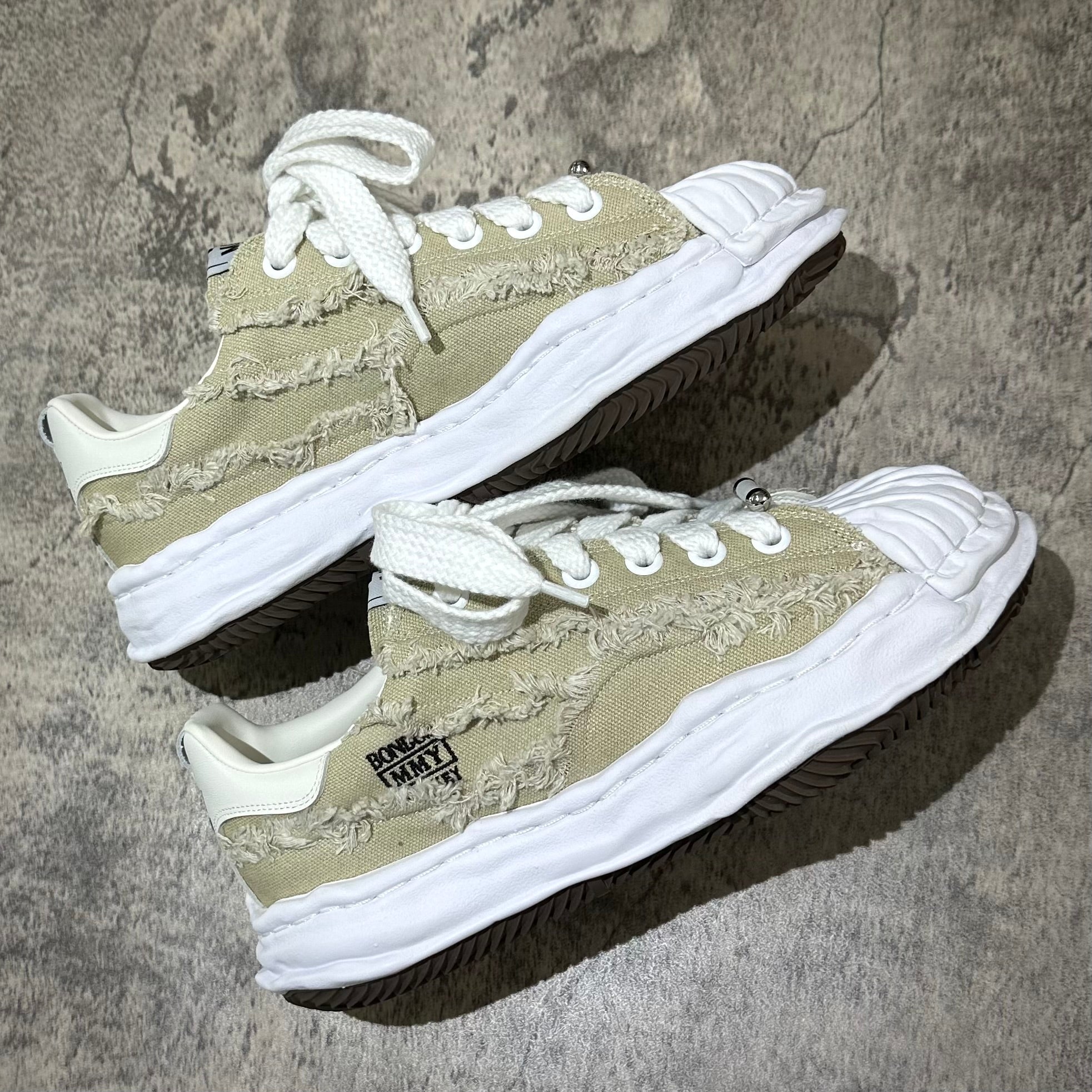 BONBOM x Maison Mihara Yasuhiro MMY&nbsp;BLAKEY OG Canvas - Beige Sku: C14FW702 - Beige 