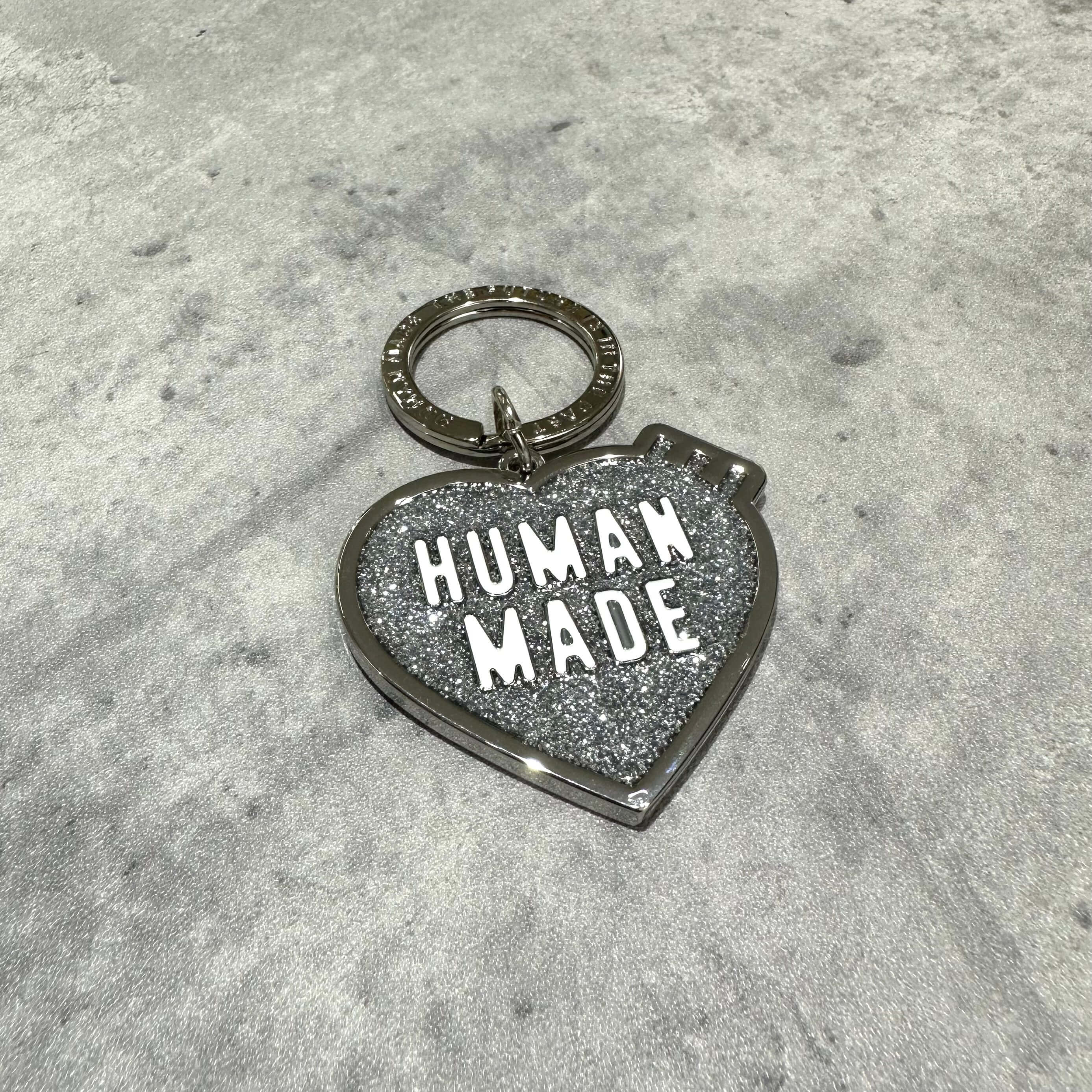 HUMAN MADE ハート型ネックレスキーホルダー Human Made Store Exclusive Heart Keychain In-Stock | WEAR43WAY HK