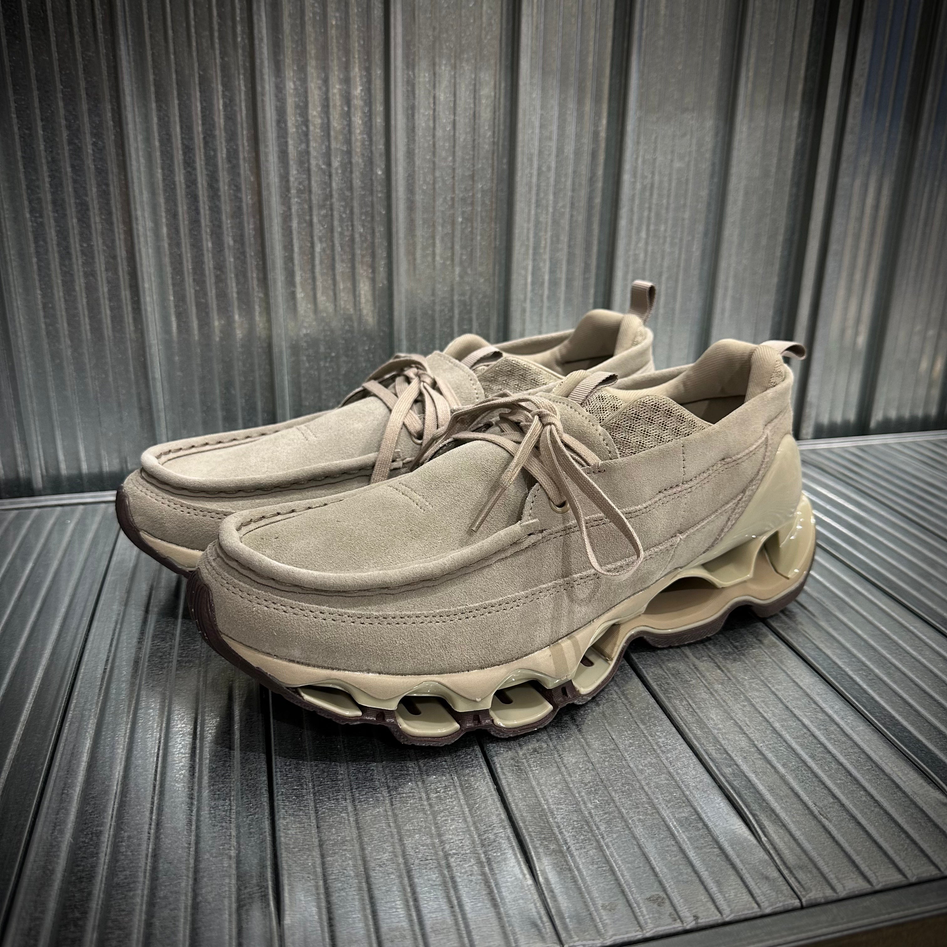 Mizuno Wave Prophecy Moc Suede - Taupe (2025)