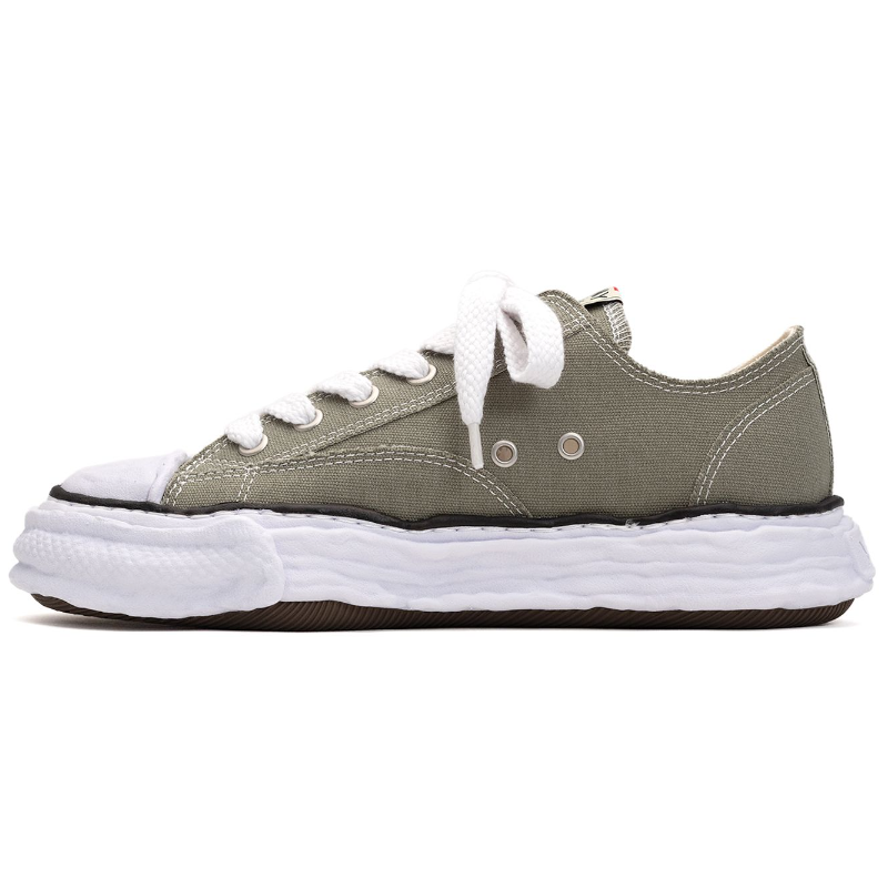 MMY "PETERSON" 23 OG Sole Canvas Low Top Sneaker - Green