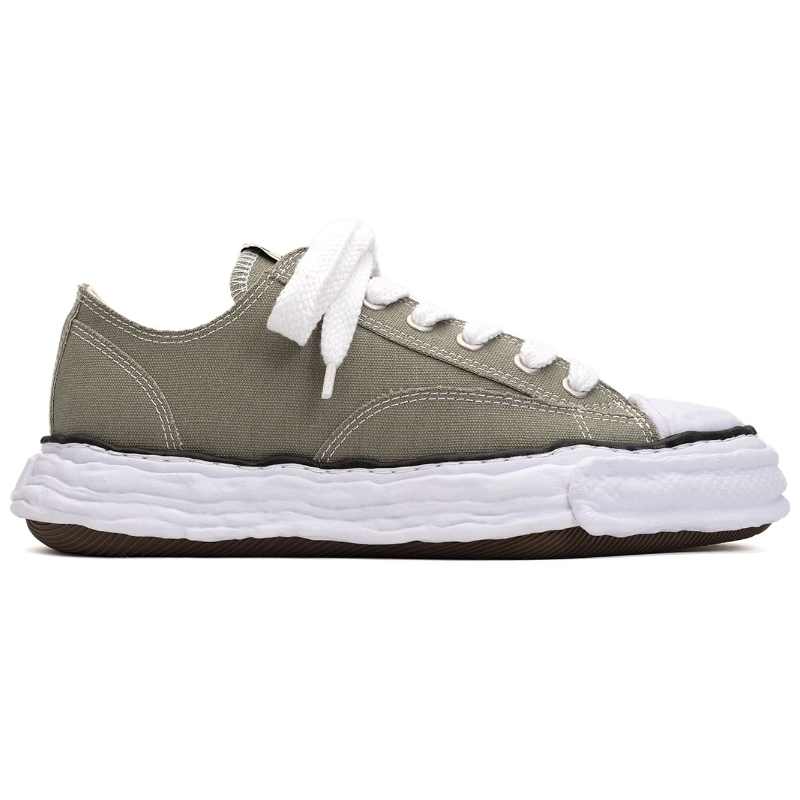 MMY "PETERSON" 23 OG Sole Canvas Low Top Sneaker - Green