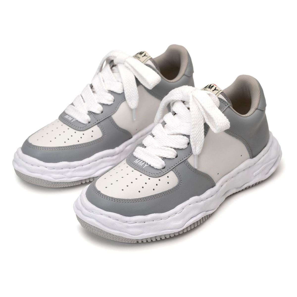 MMY WAYNE OG Leather - Grey sneakers showcasing a modern design with classic basketball court heritage.
