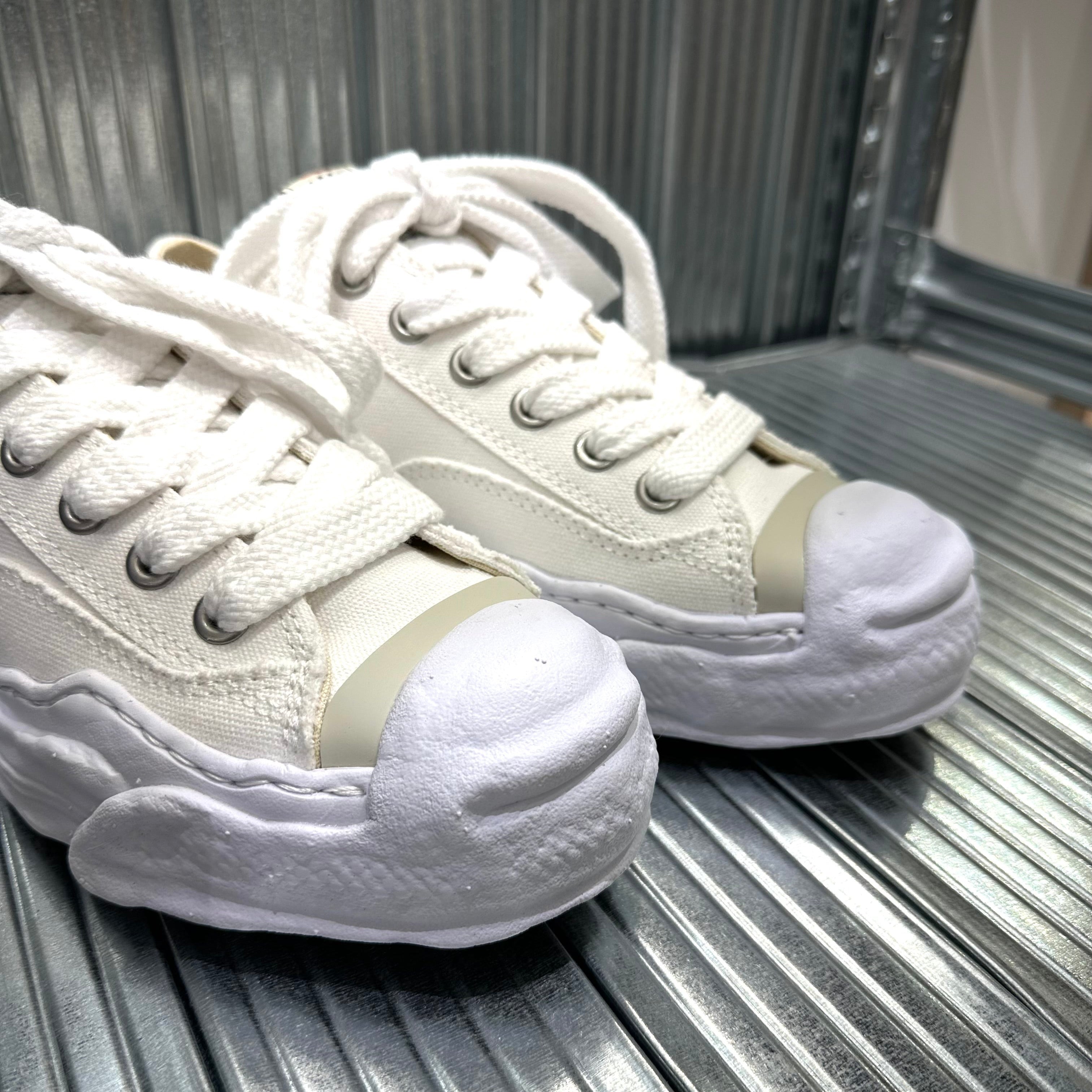 Maison Mihara Yasuhiro MMY HANK OG Canvas A05FW702 - White