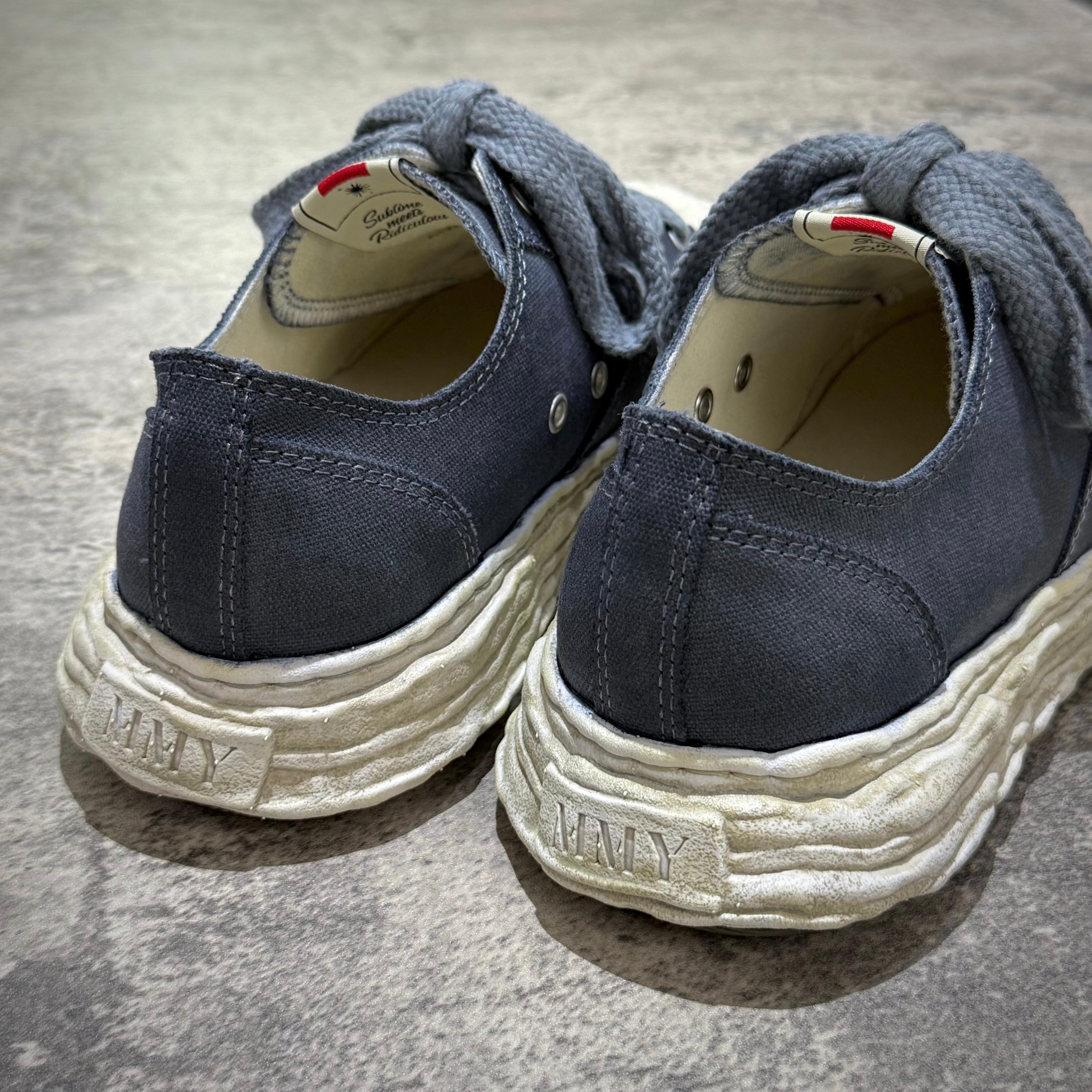 MMY PETERSON 23 OG Canvas Garment Dyed - Black back view showcasing grey canvas with oversized laces and natural sole.