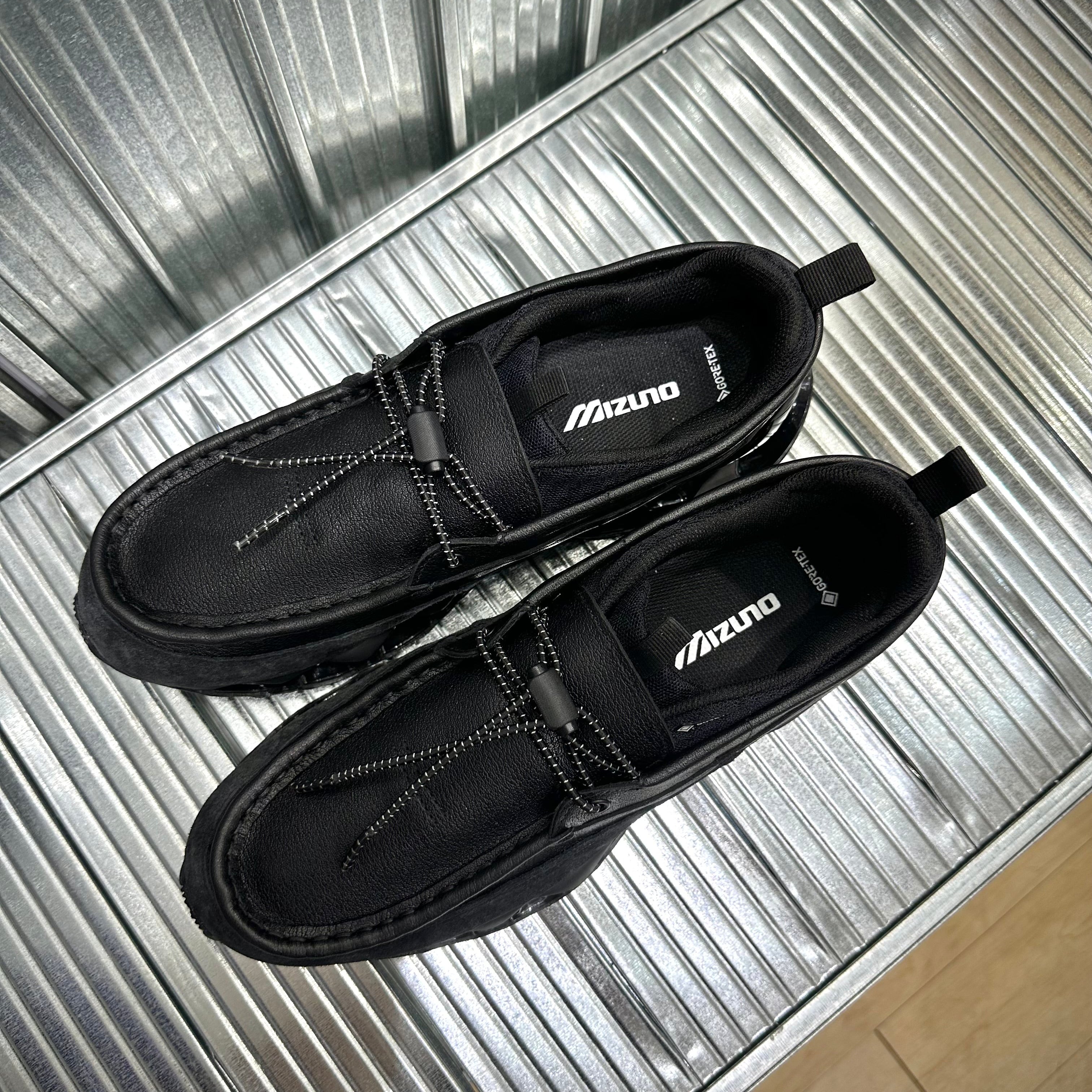 Mizuno Wave Prophecy Moc Gore-Tex 2025 - Black | In stock – WEAR43WAY