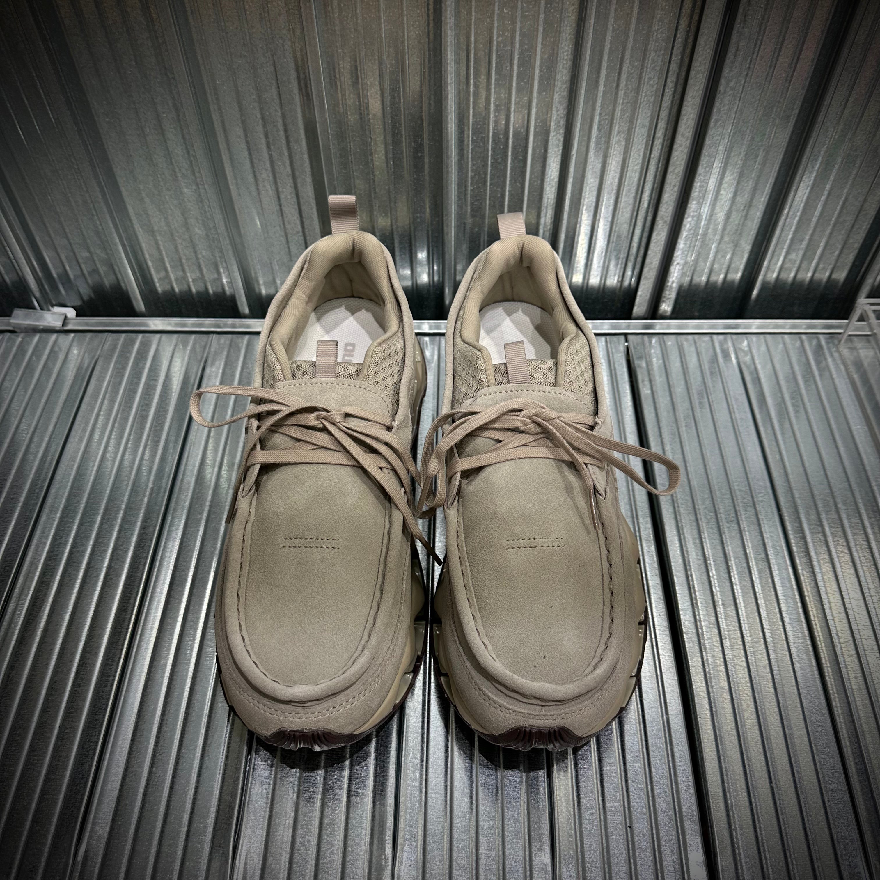 Mizuno Wave Prophecy Moc Suede - Taupe &nbsp;(2025)