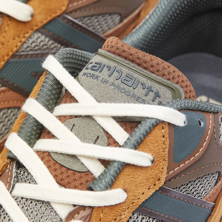 NEW BALANCE M990CH6 CARHARTT WIP 990V6