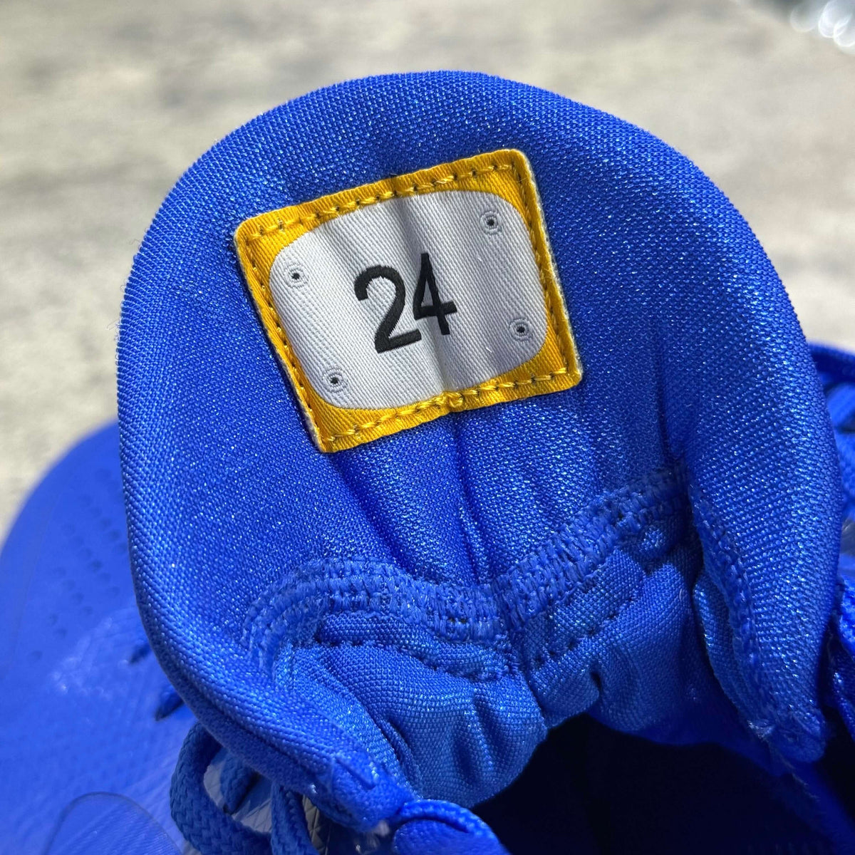 Inside view of Nike Zoom Kobe 5 Protro Dodgers showing the label with the number 24.