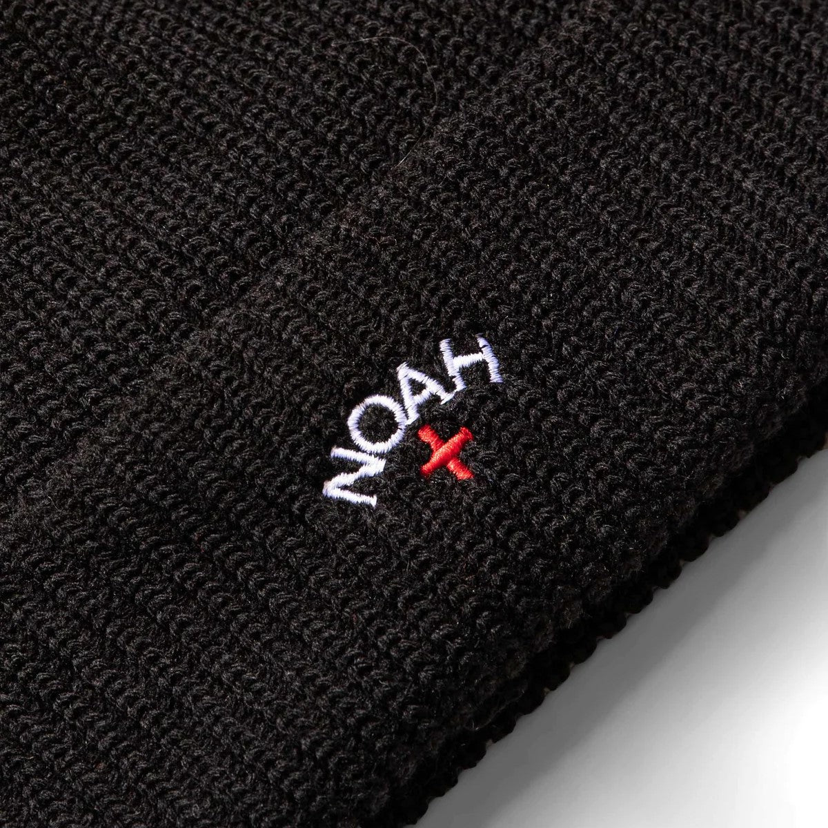 Noah Core Logo Beanie - Black