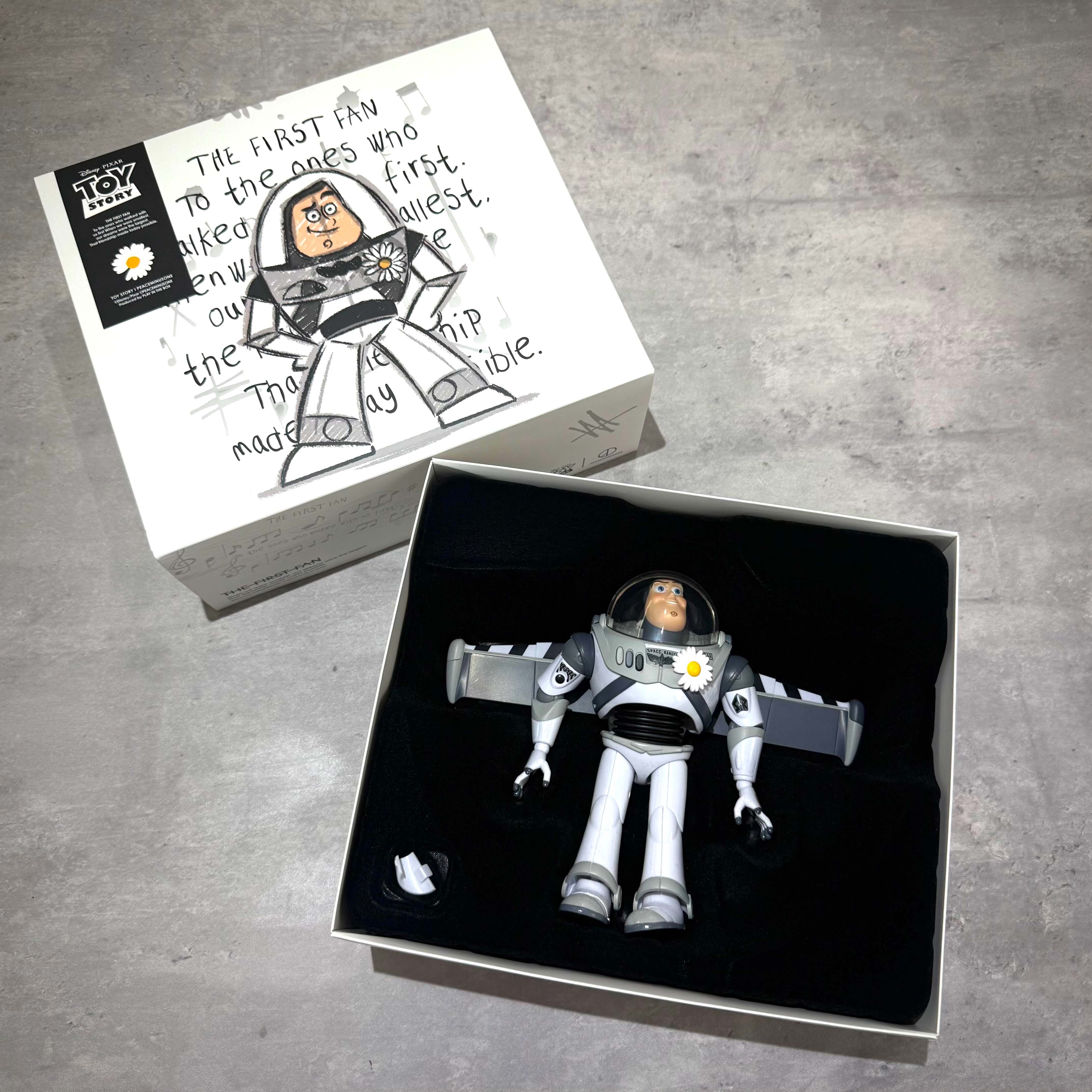 PEACEMINUSONE x Toy Story The First Fan - Action Figure Buzz in box with creative design and accessories