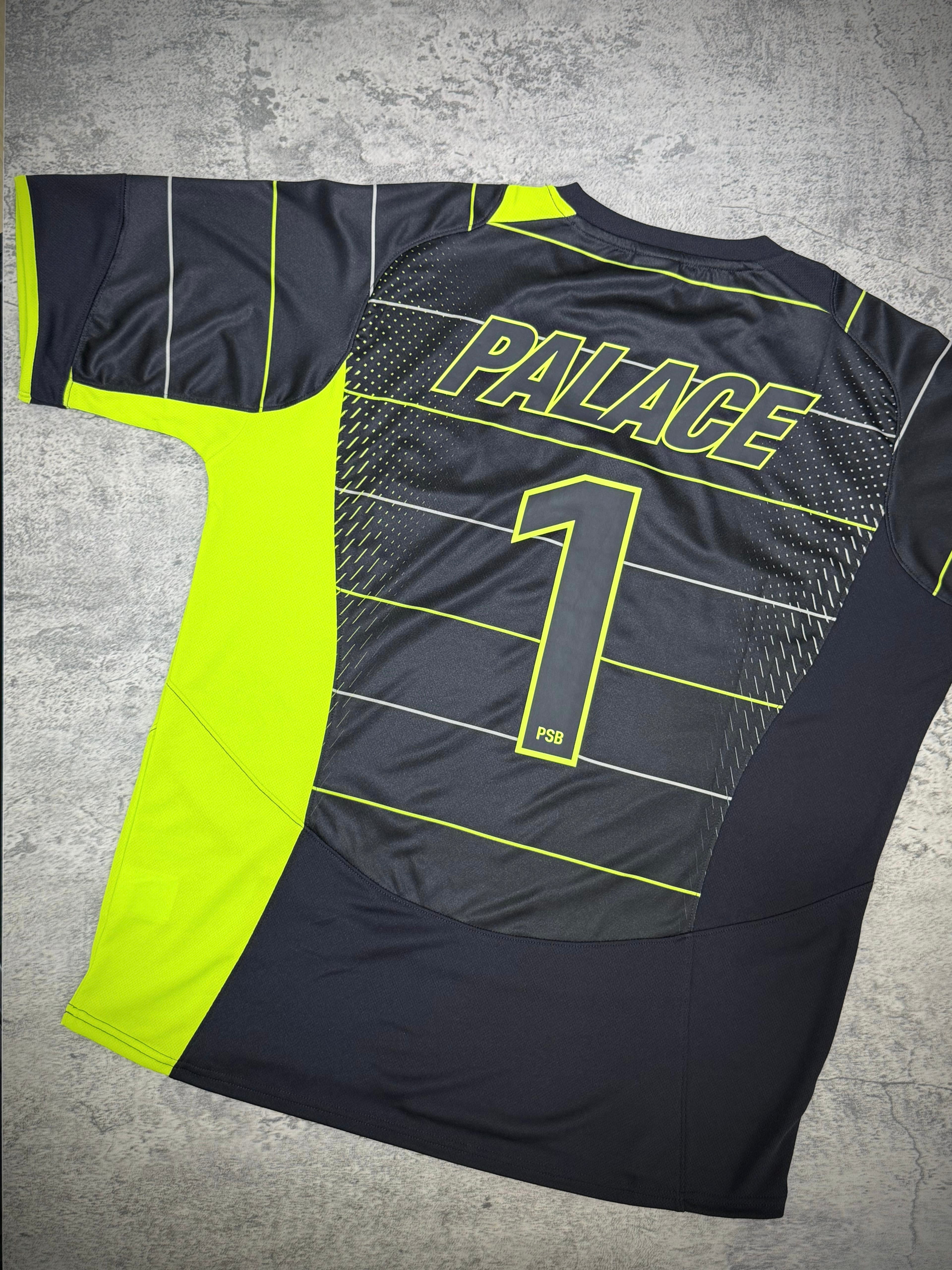 Palace Pro Team Jersey - Black / Victor Valdes