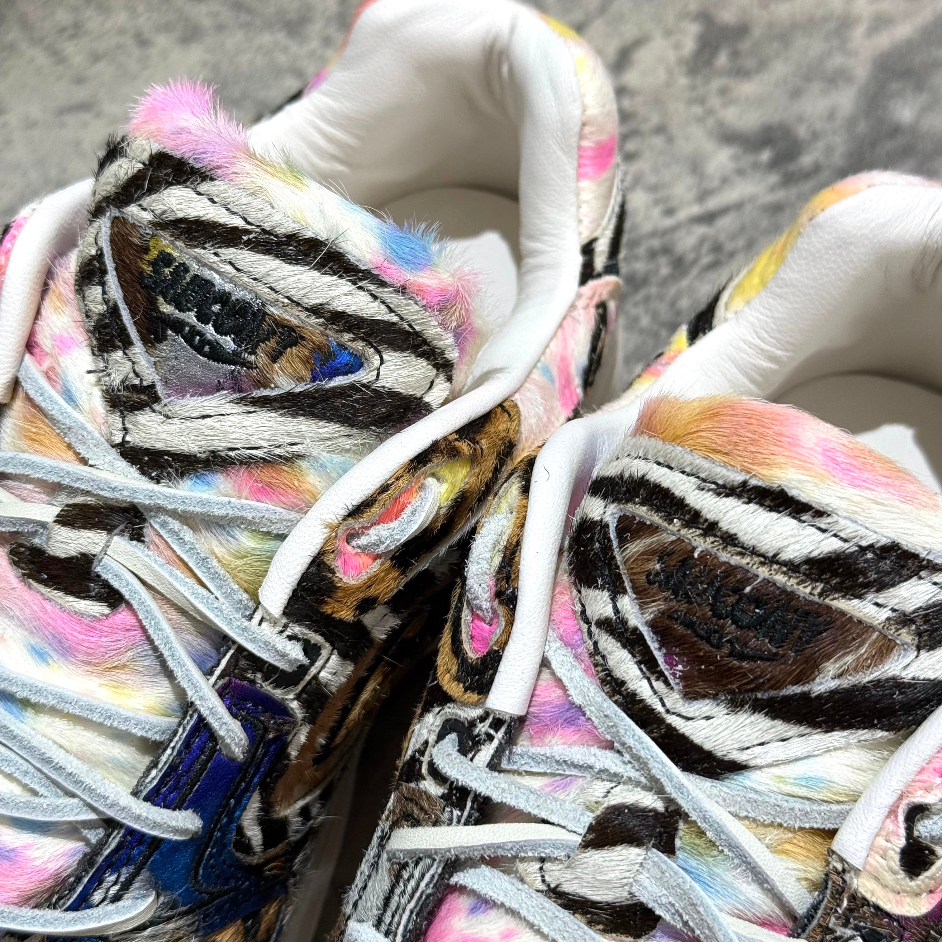 Saucony x Westside Gunn Grid Jazz 9 Awesome God showing colorful, unique design and detailed textures of the shoe. wear43way